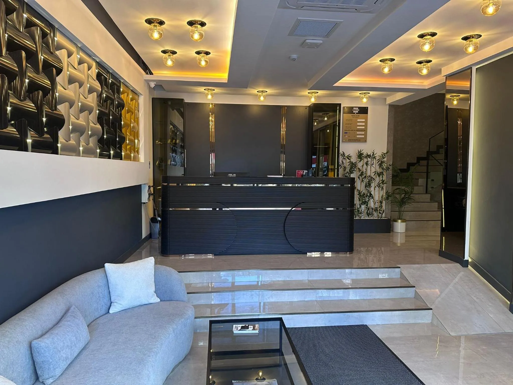 Lobby or reception in Lamore Hotel