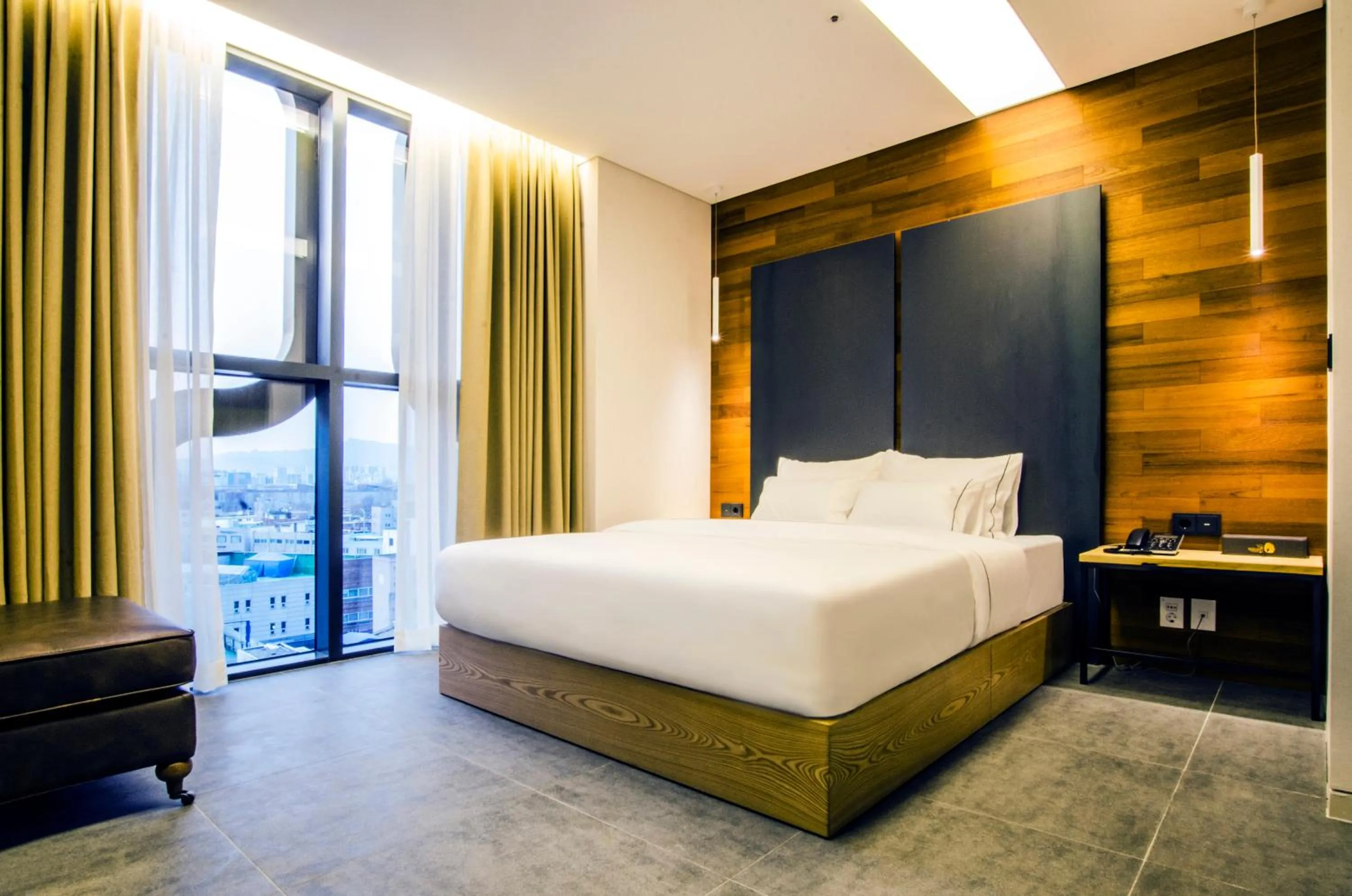 Bed in Hotel The Designers Premier Seongsu and Konkuk Univ