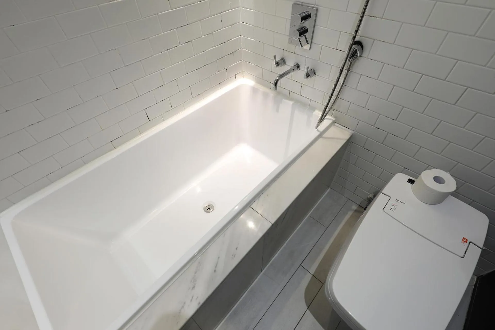 Hotel The Designers Premier Seongsu and Konkuk Univ