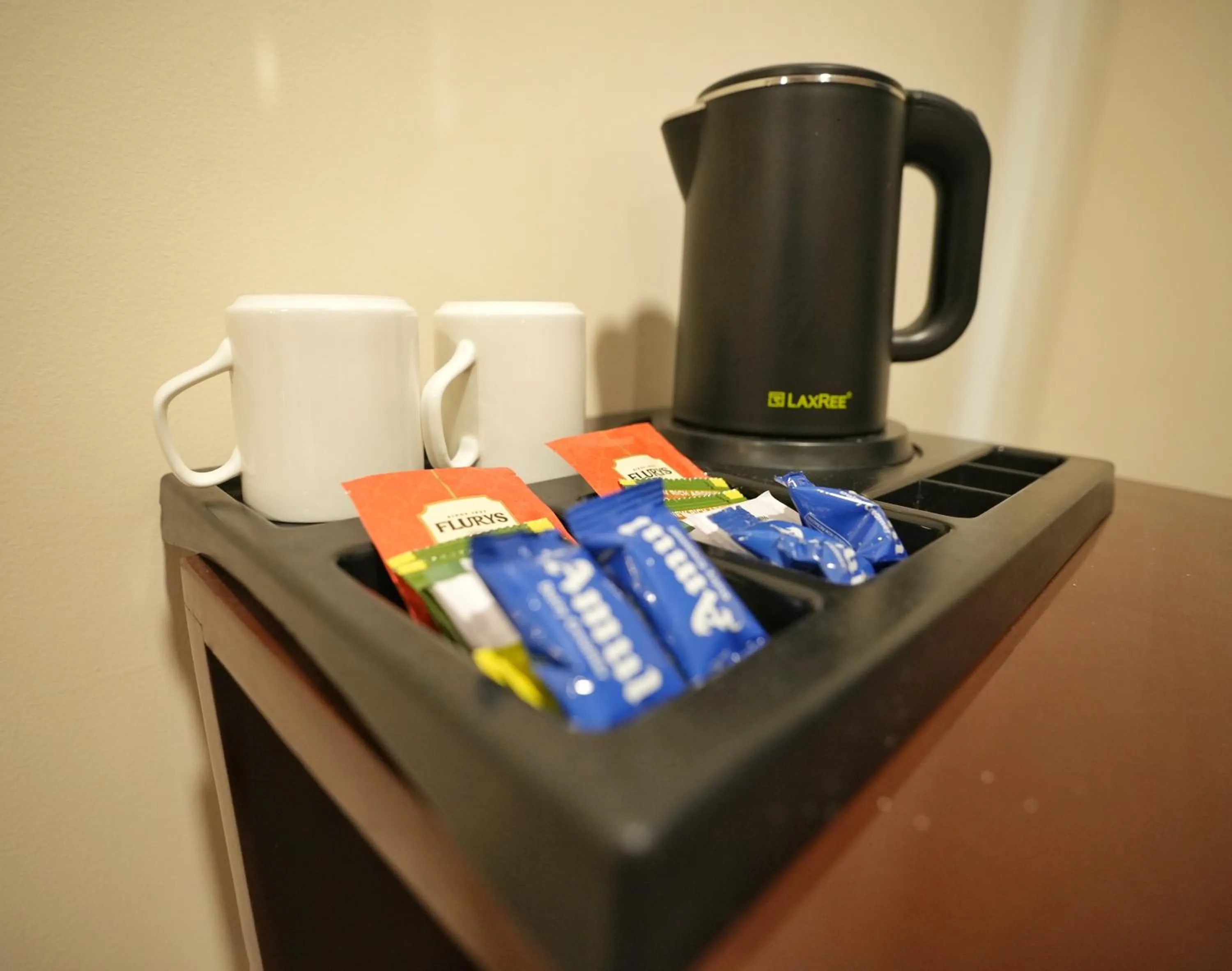 Coffee/tea facilities in The Altruist One Continent