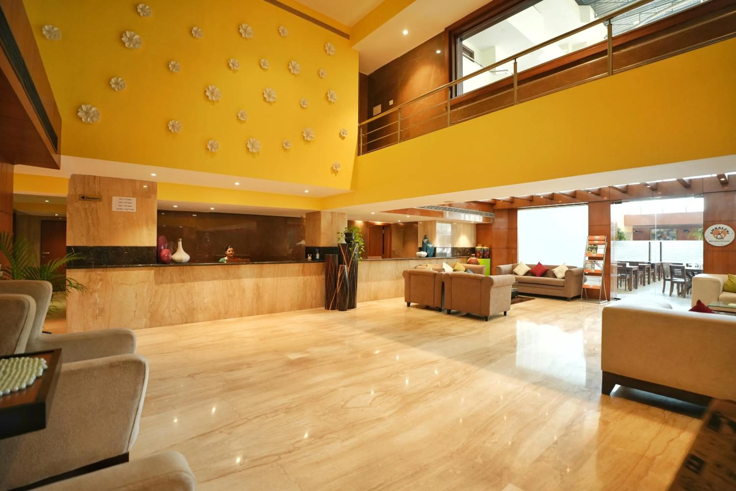 Lobby or reception in The Altruist One Continent