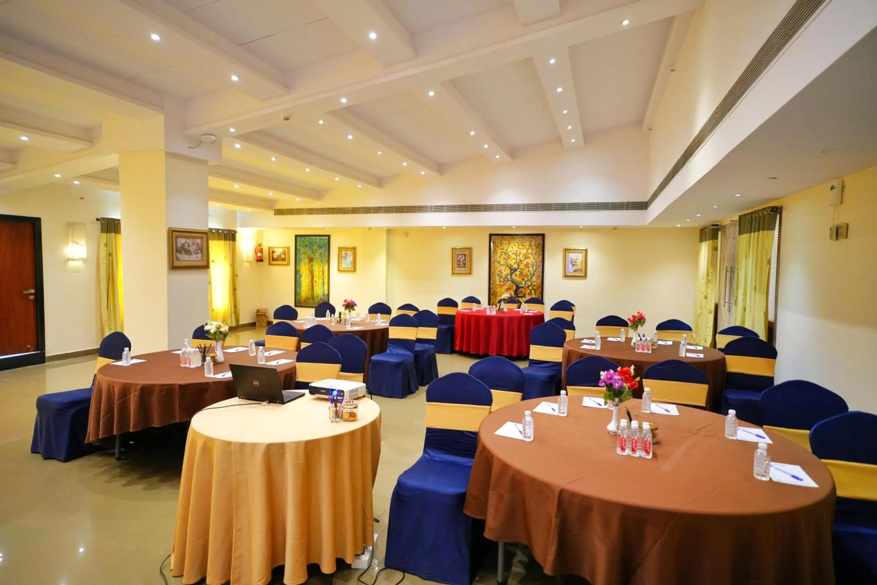 Meeting/conference room in The Altruist One Continent