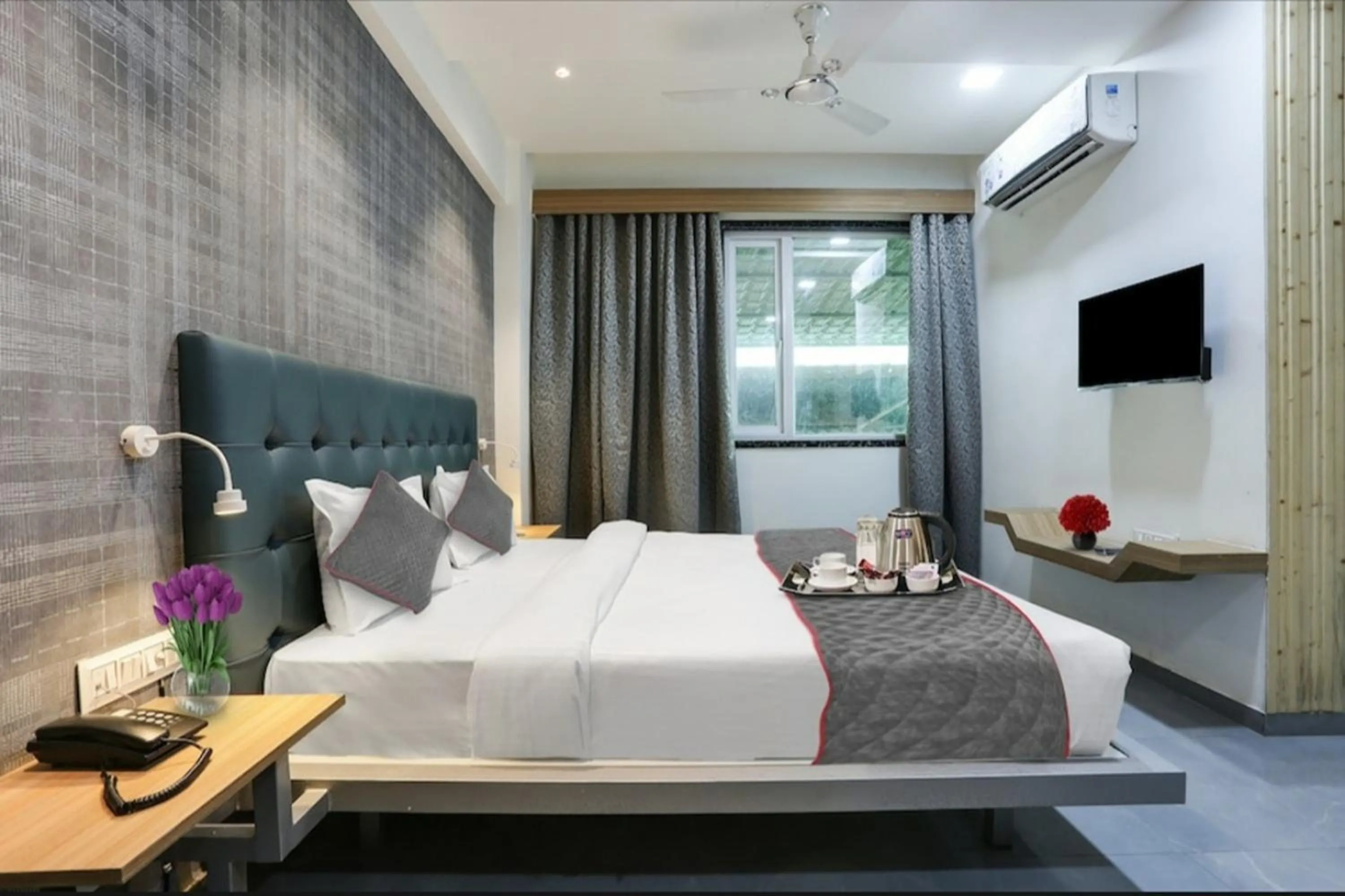 Bed in Hotel Stay Inn near Bhiwandi Thane Railway Station