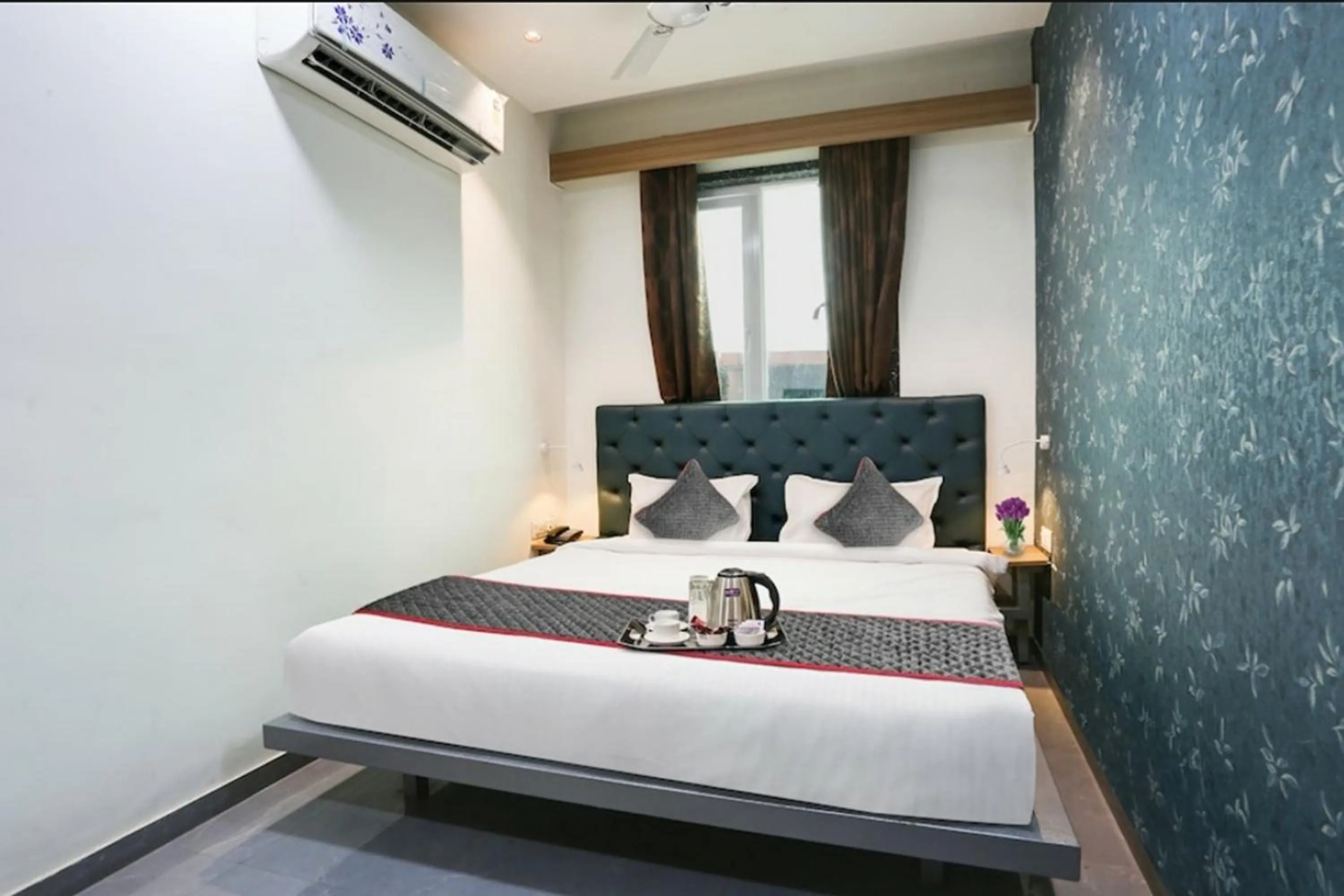 Bed in Hotel Stay Inn near Bhiwandi Thane Railway Station