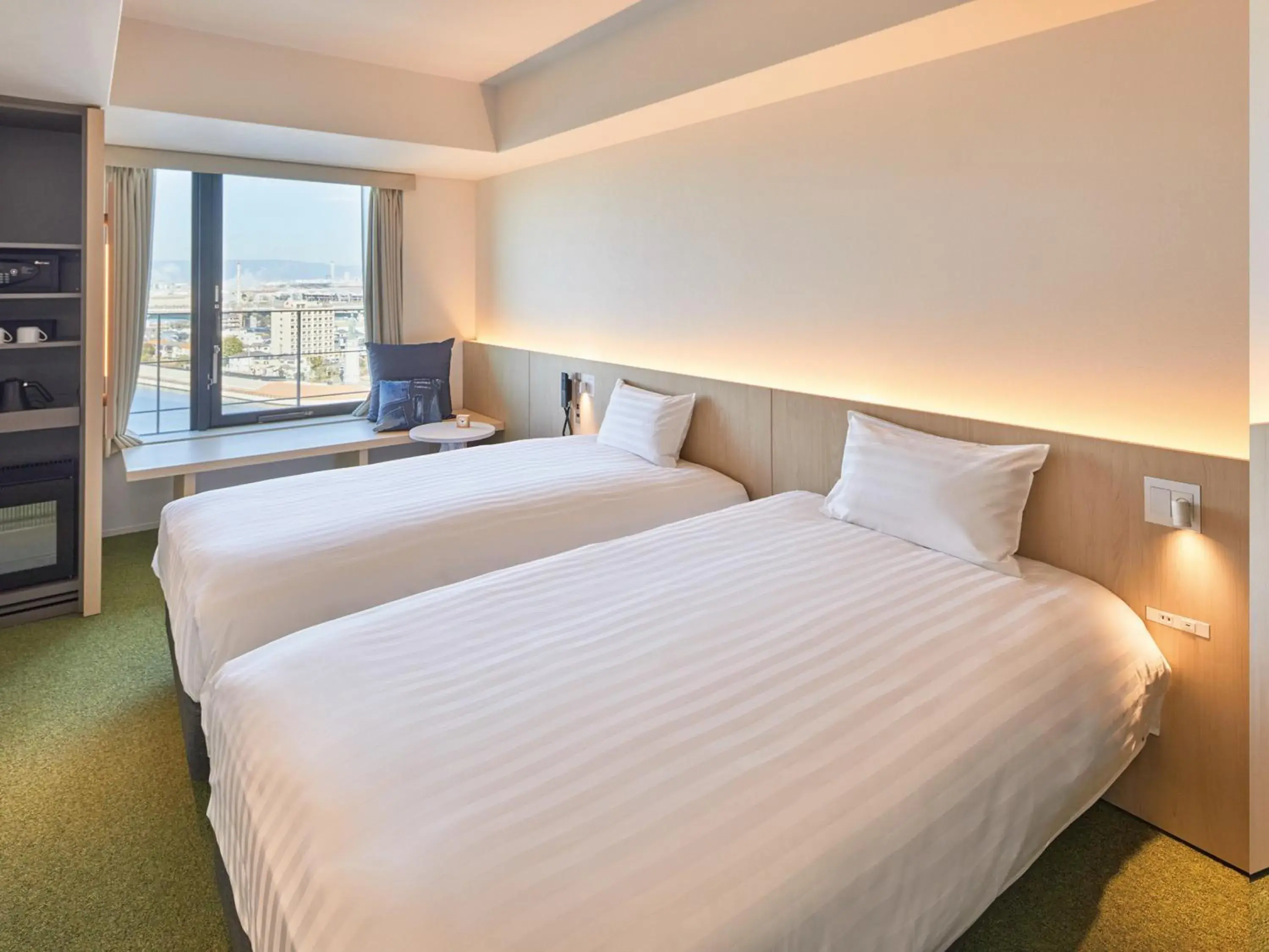 Superior Twin with Harbor View in Dorsett by Agora Osaka Sakai Superior Twin with Harbor View in Dorsett by Agora Osaka Sakai