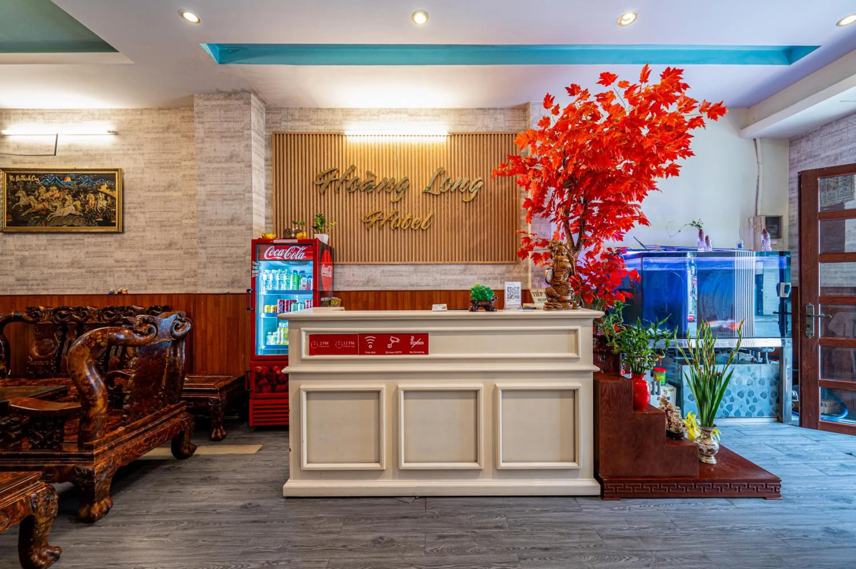 Lobby or reception in Hoàng Long Hotel By Cozrum