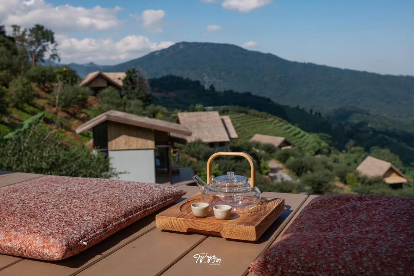 Mountain view in Chai Cheevit Maesa