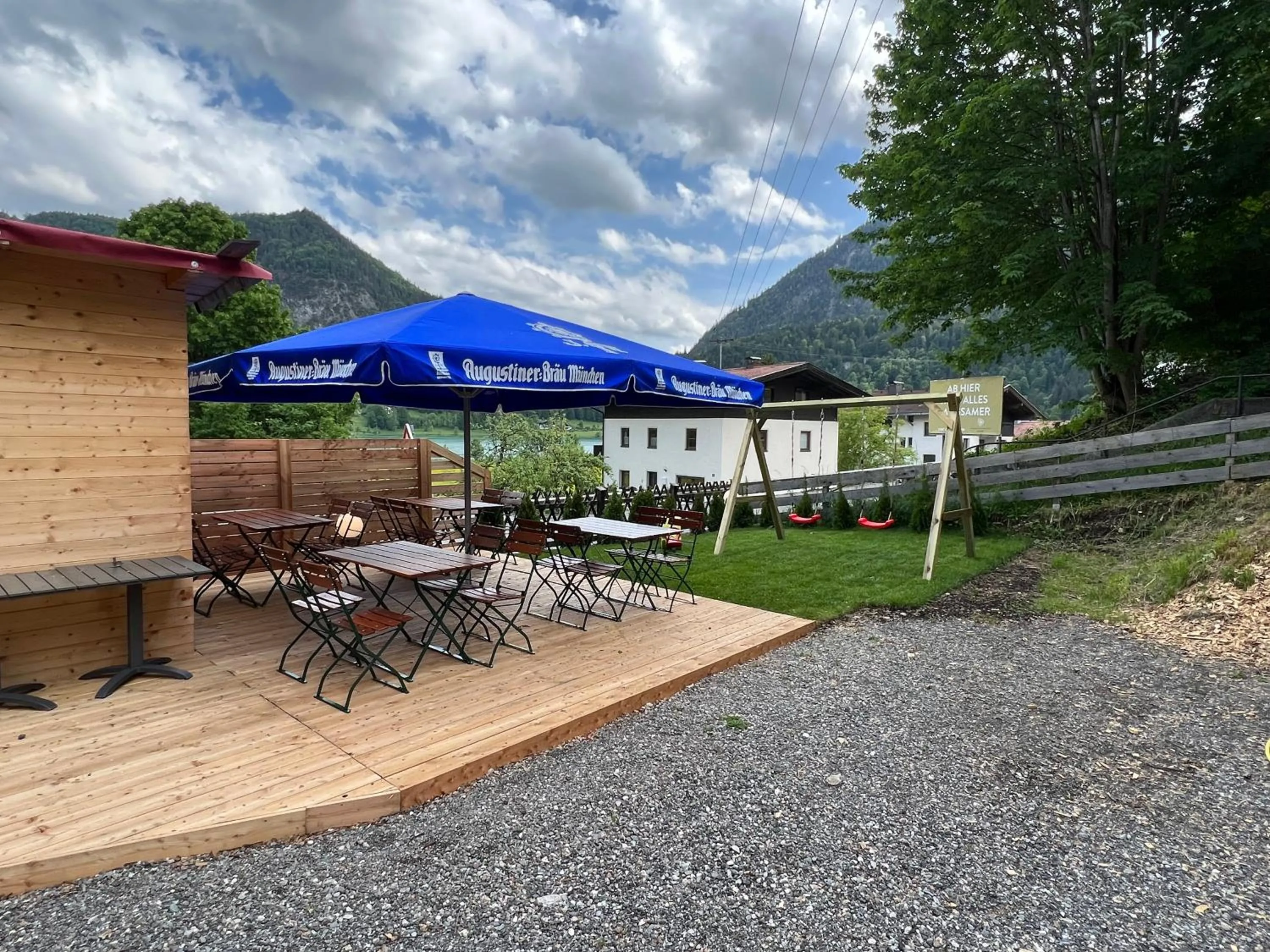 Patio in Weisses Rössl am See