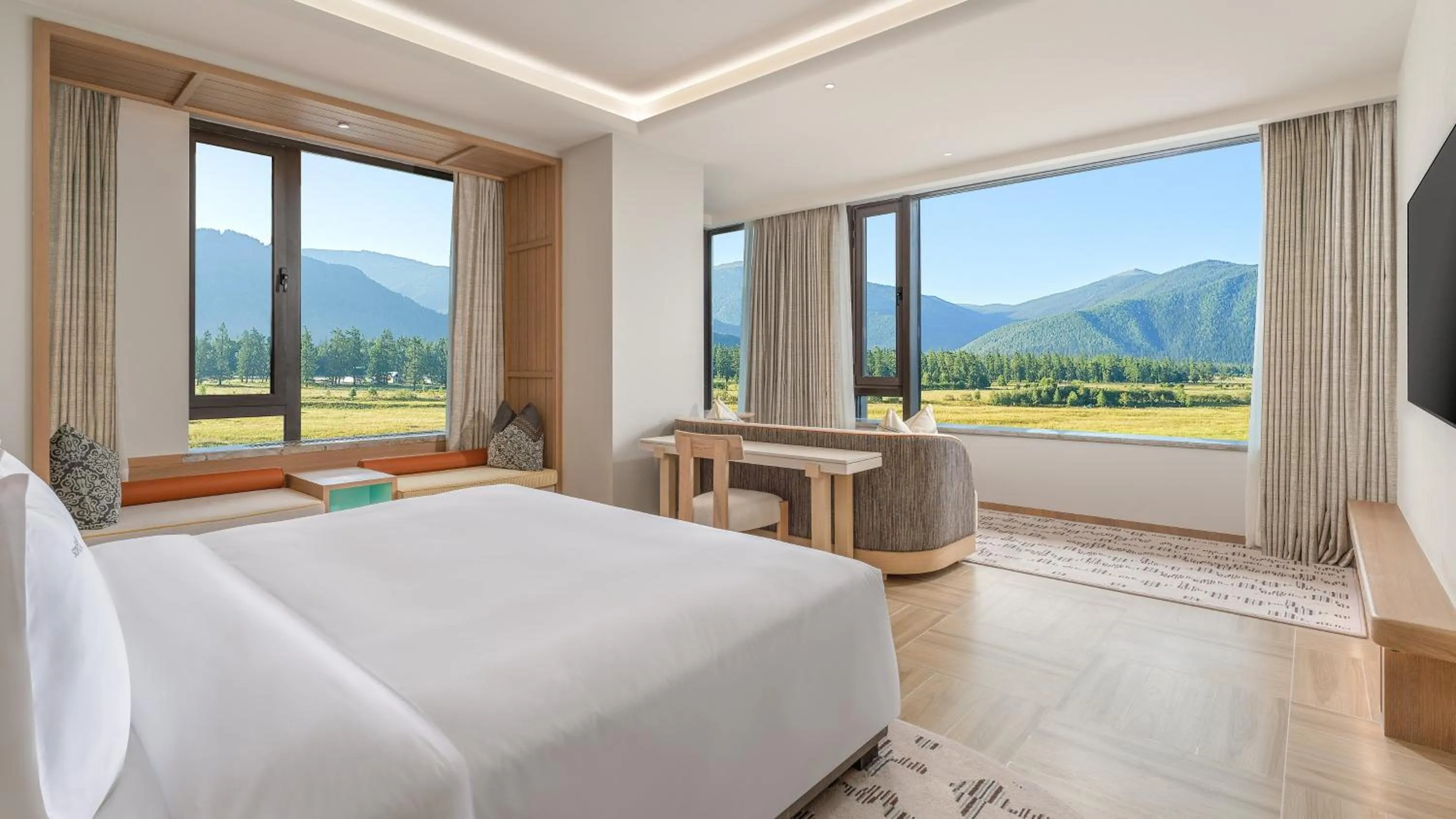 Bedroom, Bed in Holiday Inn Resort Kanas Hemu by IHG