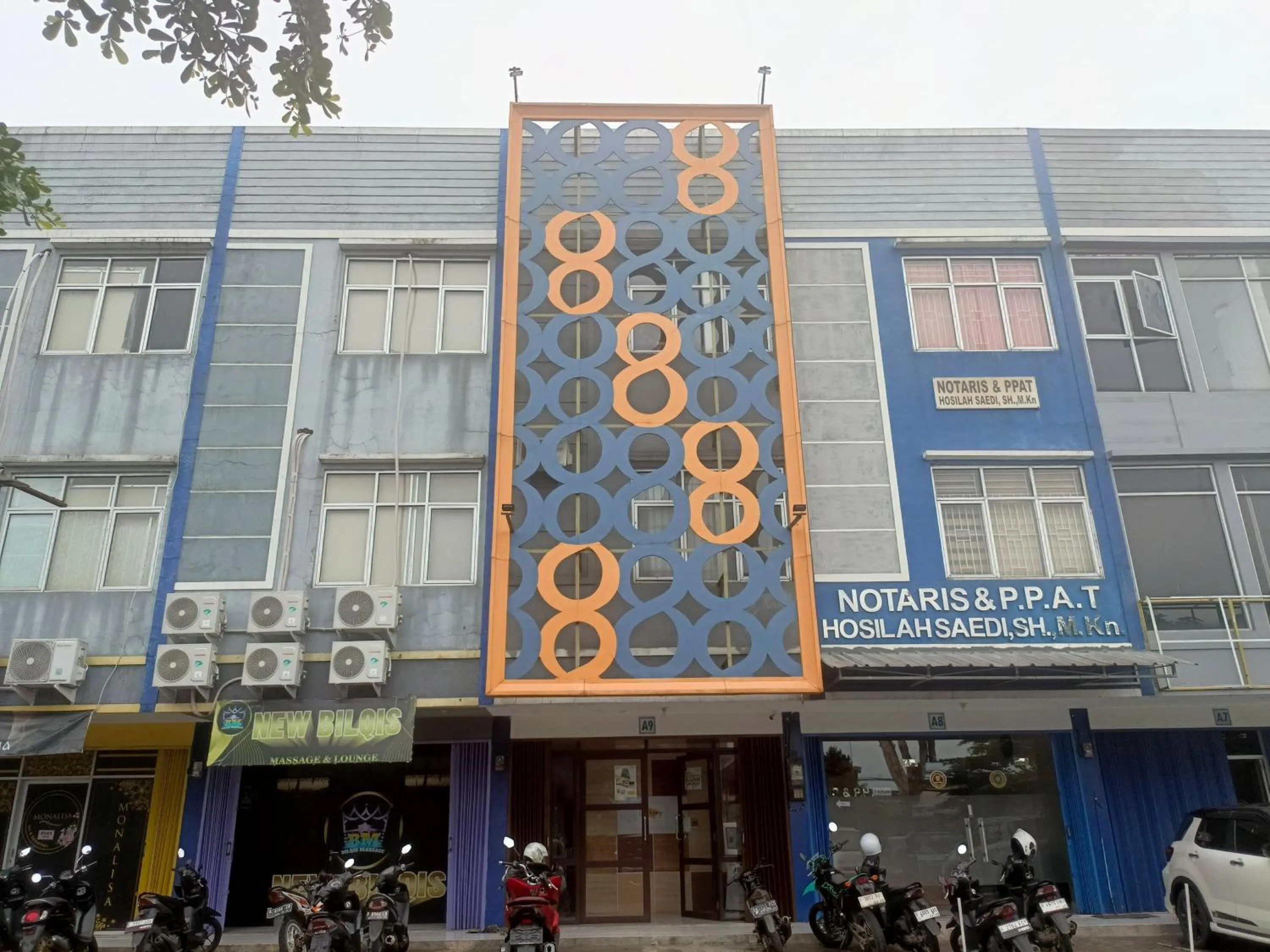 Behomy Cibinong Suite