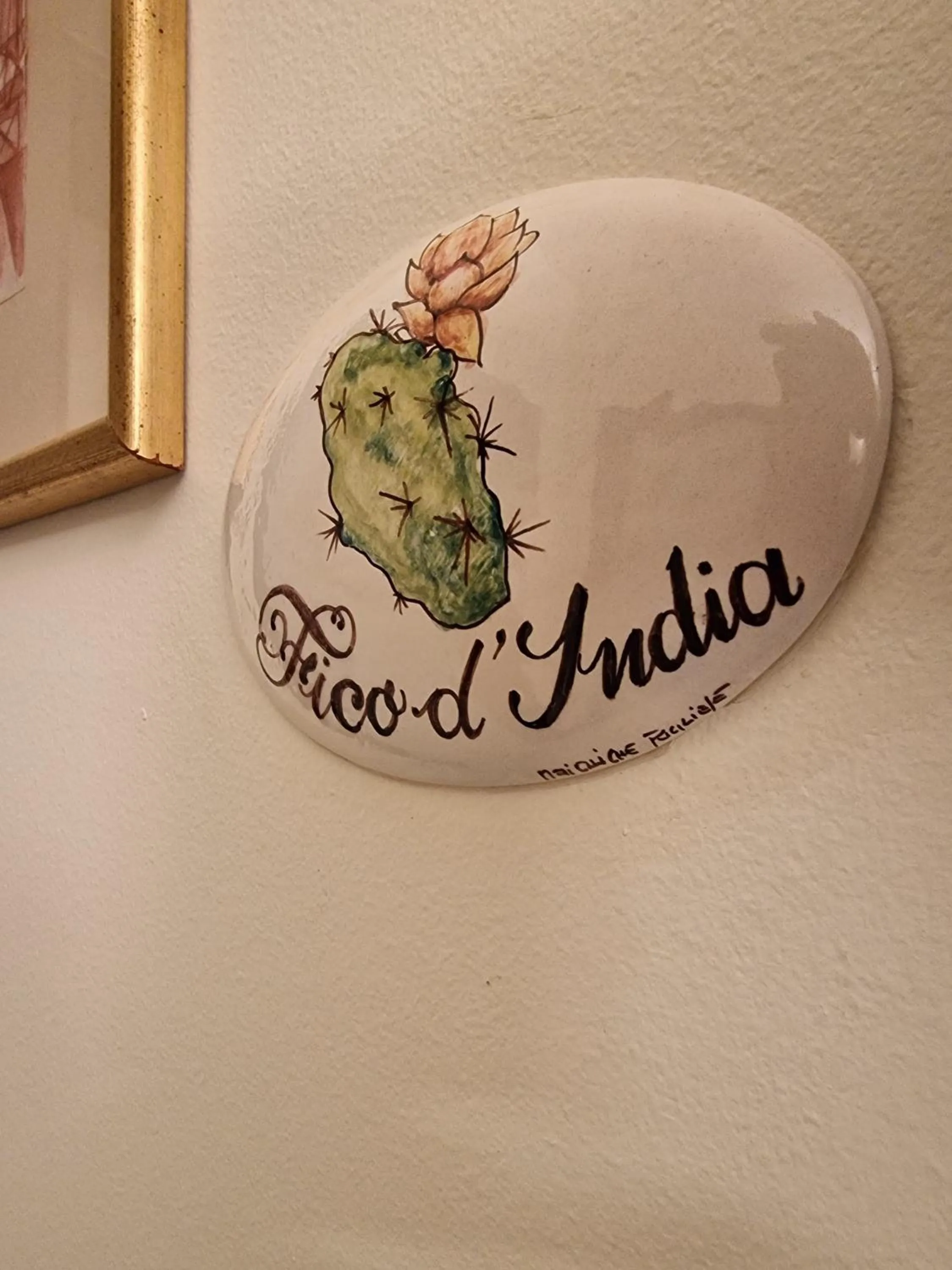 Decorative detail in Mediterraneo B&B