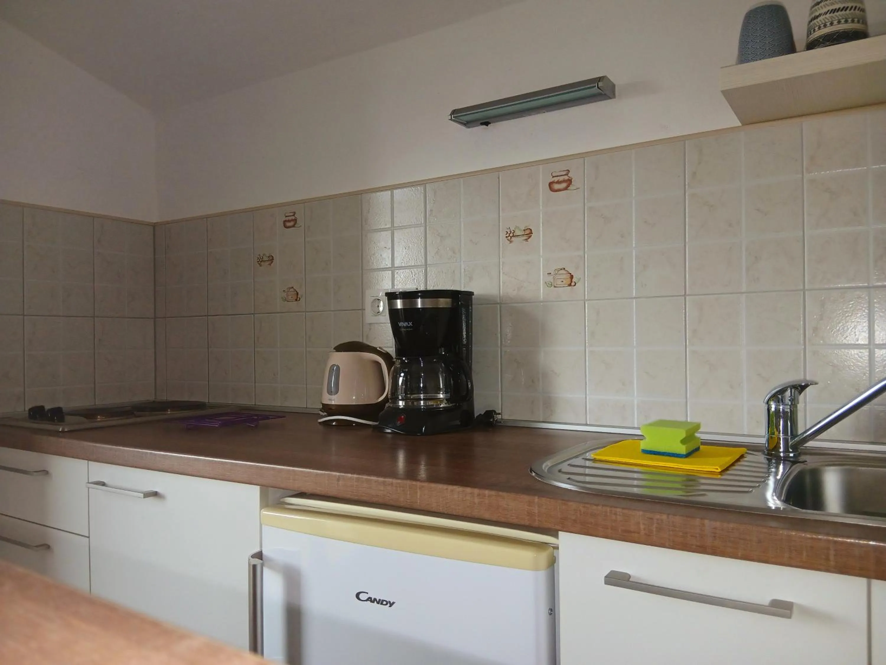 Coffee/tea facilities in Apartment Danijela