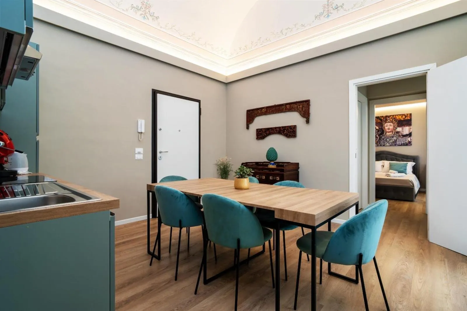 Kitchen or kitchenette in Archimedes suites