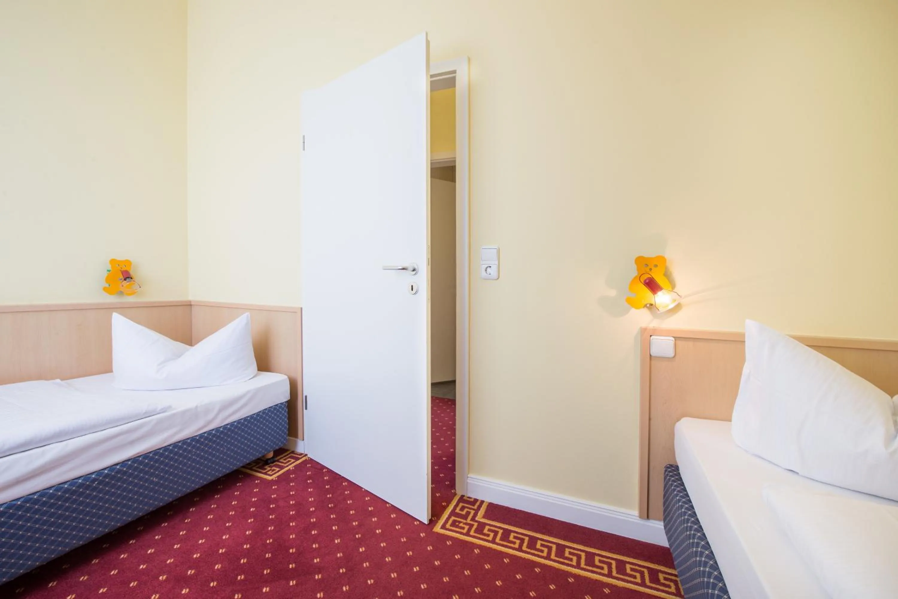 Bed in Aparthotel Kühlungsborn, Villa am Konzertgarten