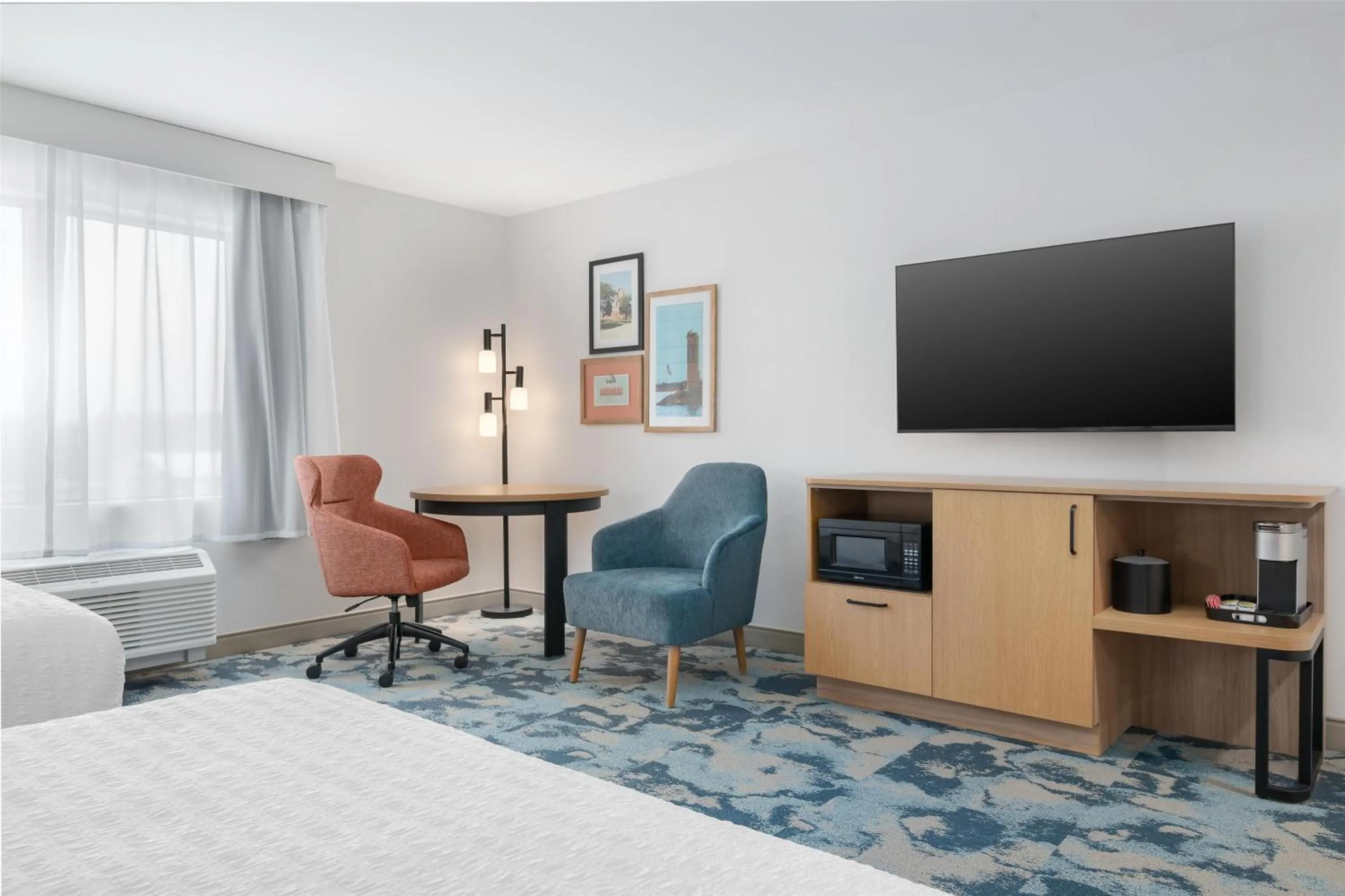 Bedroom, Bed in Hampton Inn & Suites Alpena