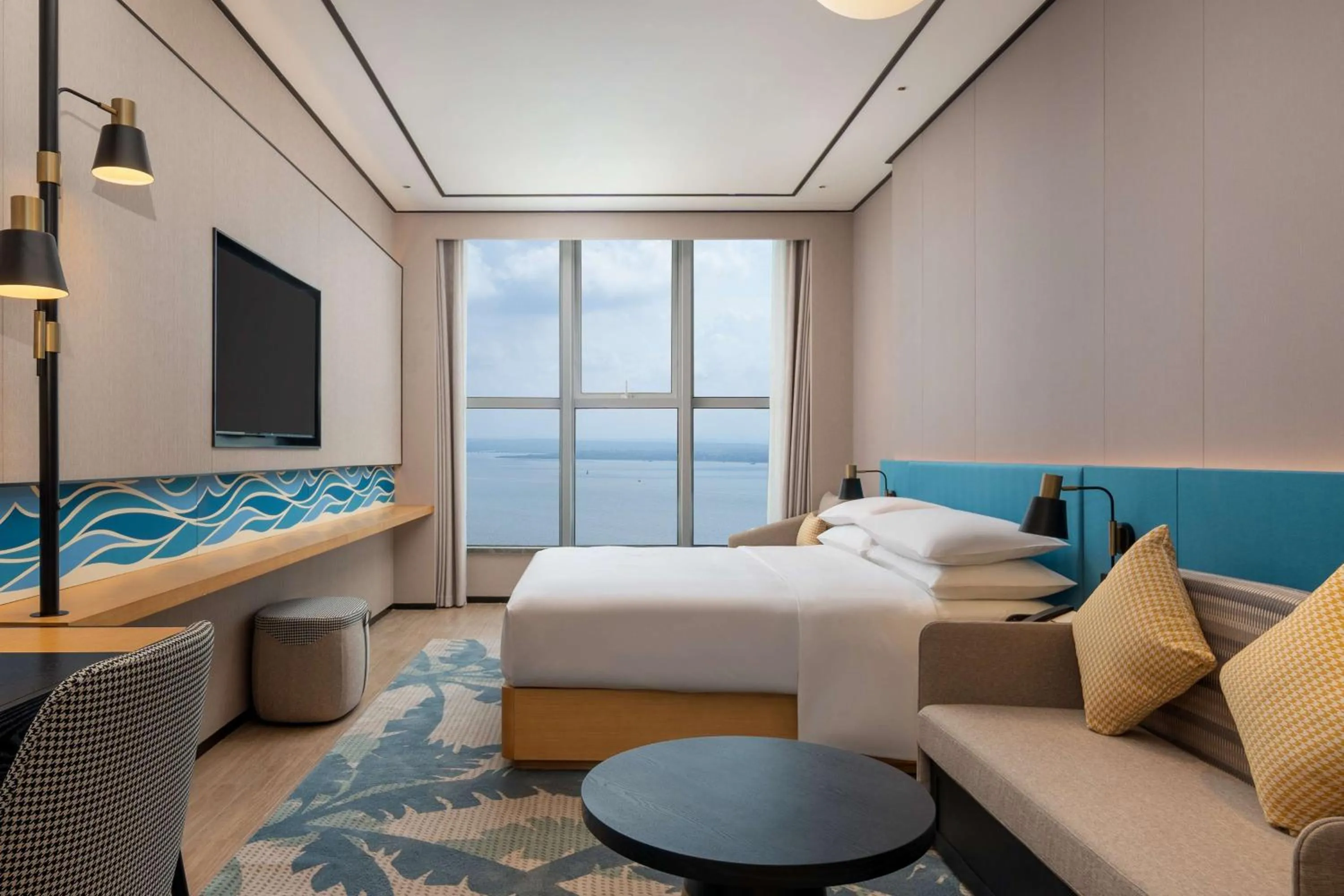 Bed in Hilton Garden Inn Danzhou Yangpu