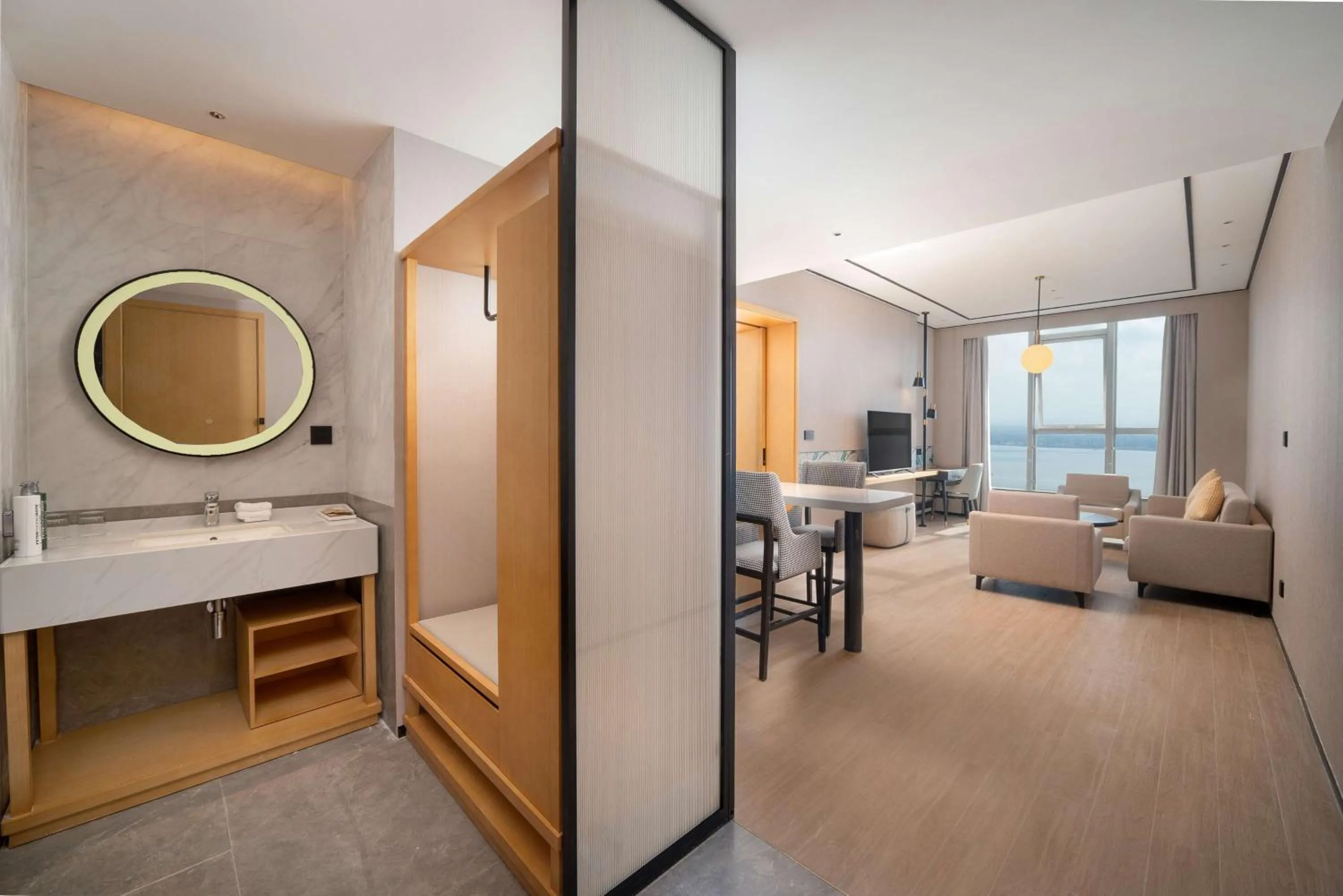 Bathroom in Hilton Garden Inn Danzhou Yangpu