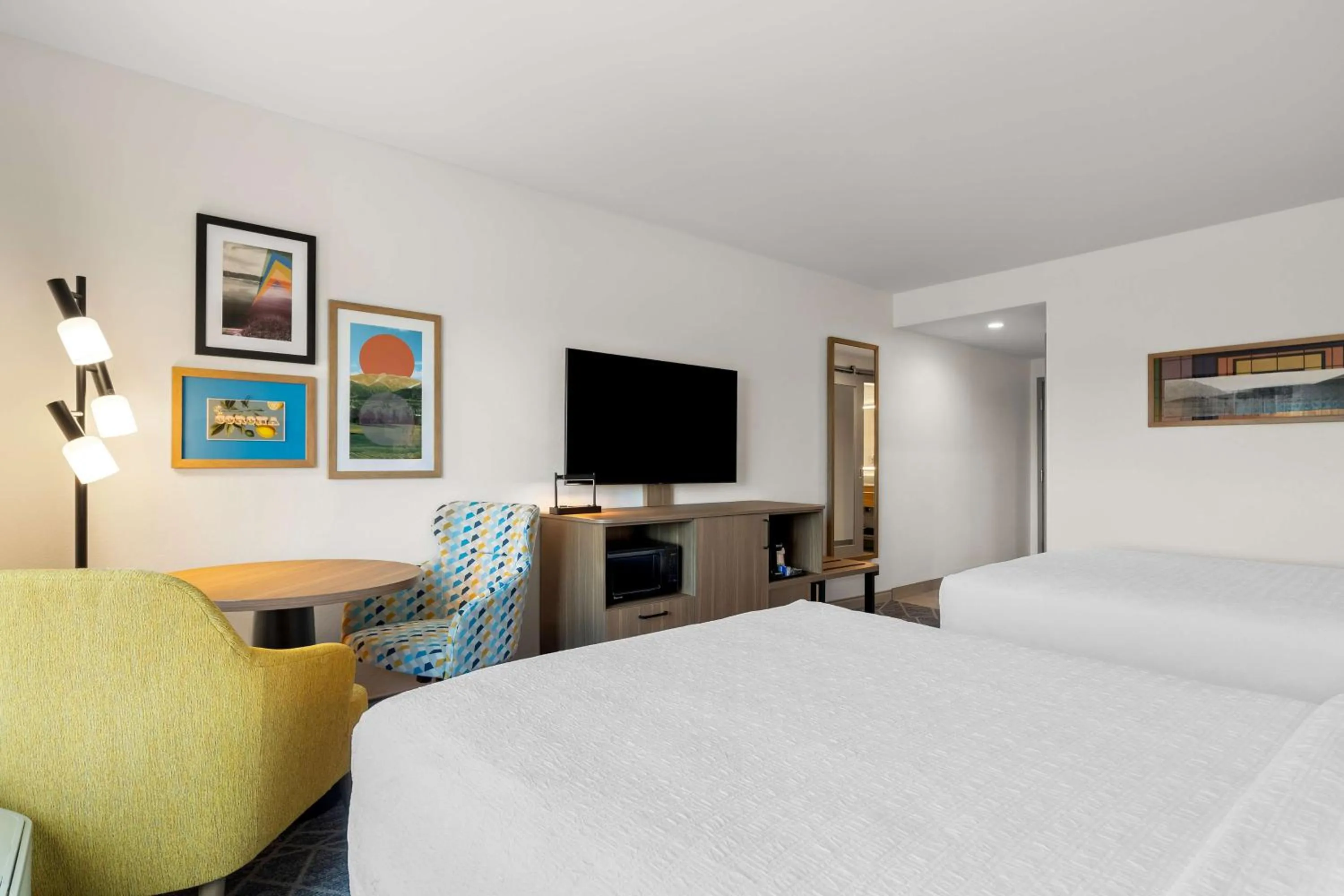 Bed in Hampton Inn & Suites Corona, Ca