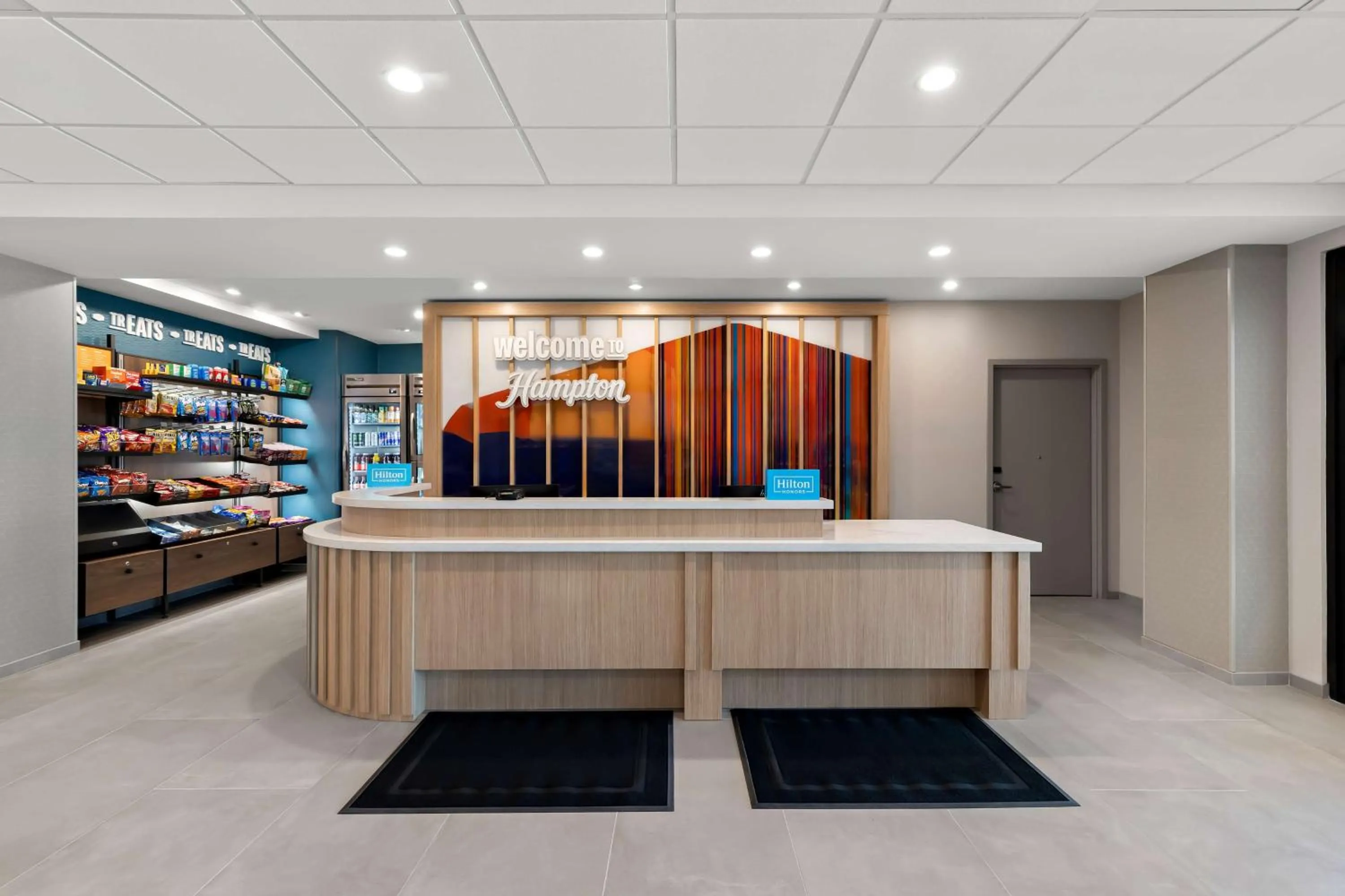 Lobby or reception in Hampton Inn & Suites Corona, Ca