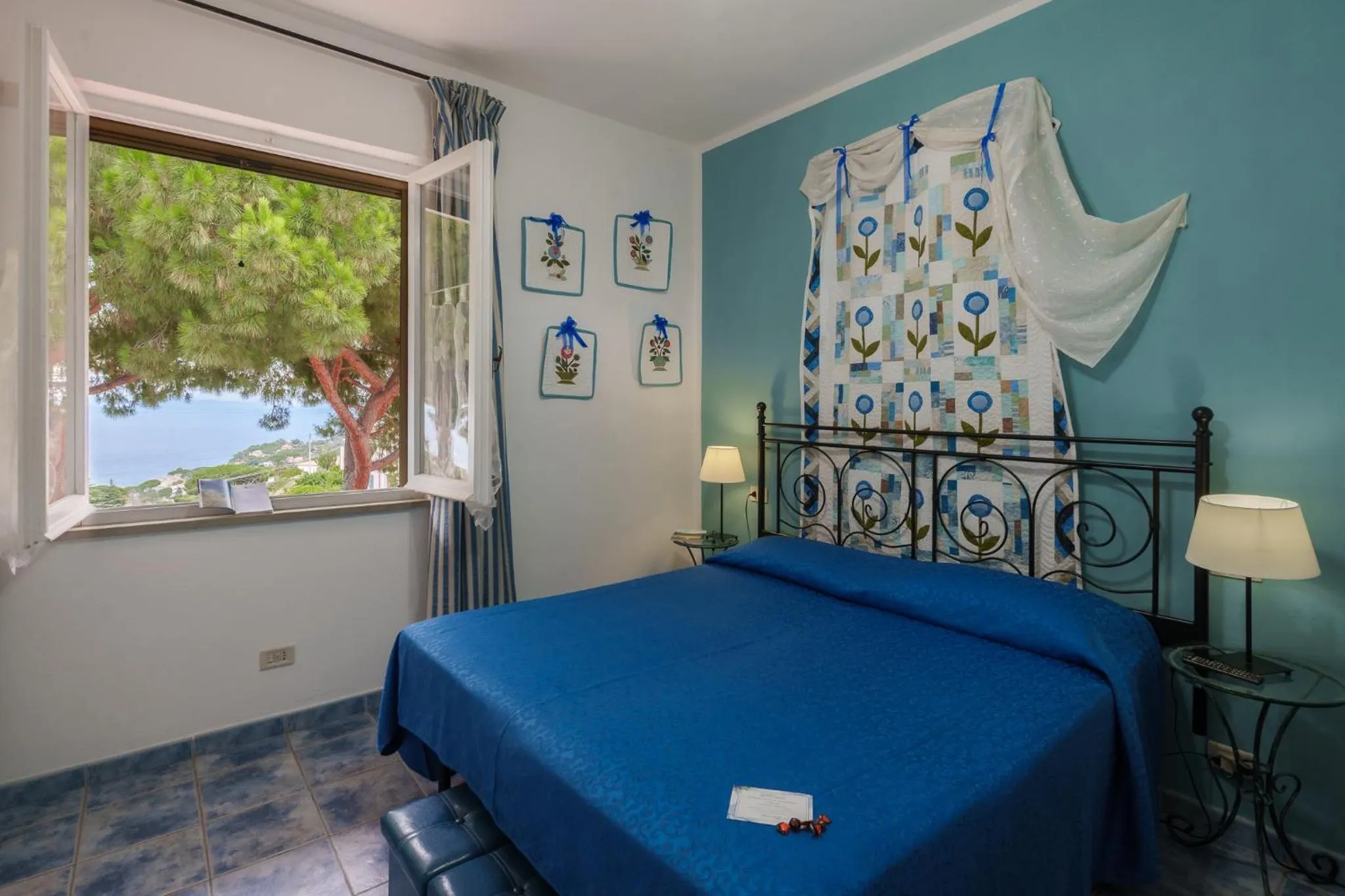 Bed in Hotel Sant'Andrea