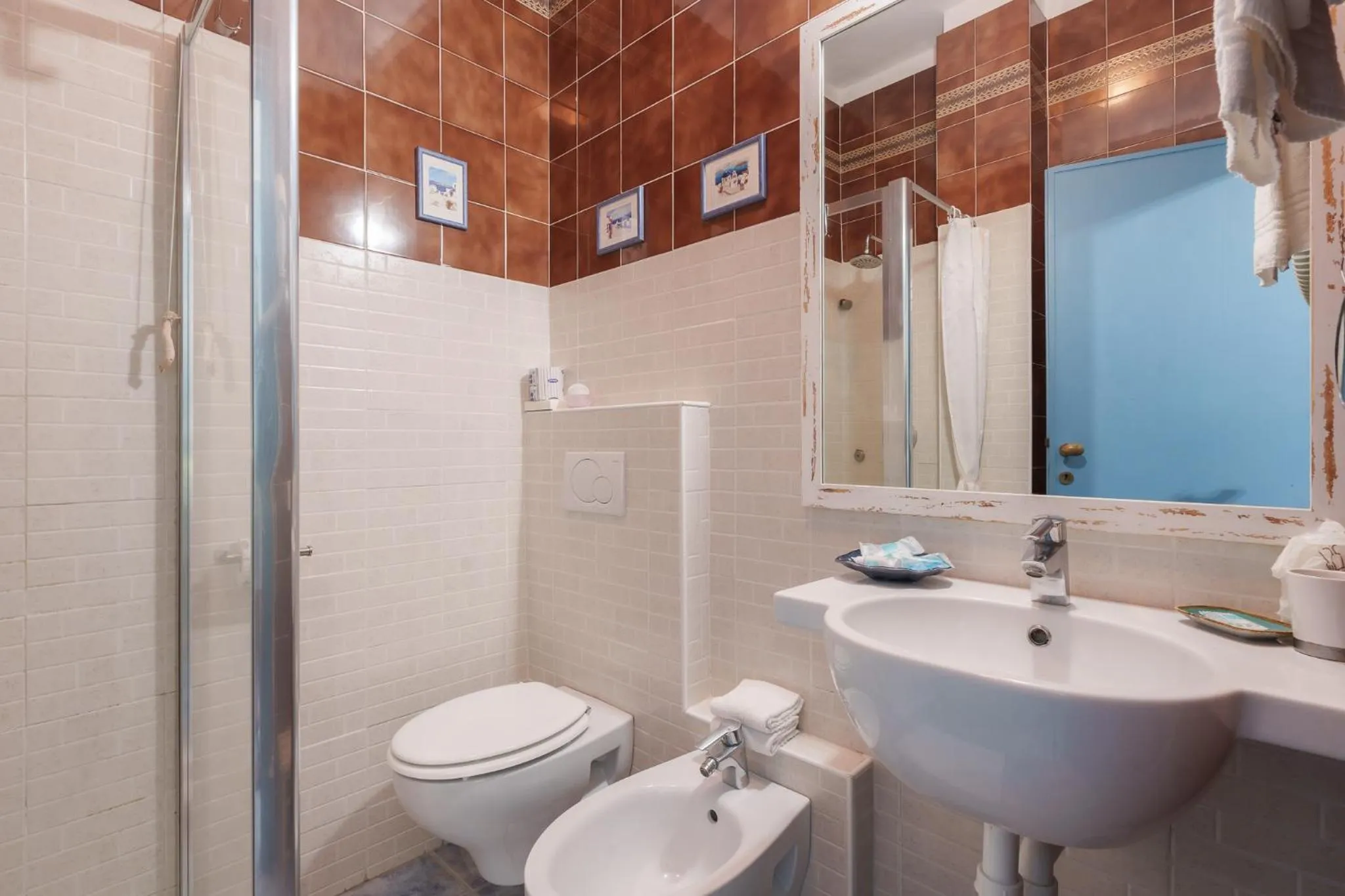 Shower in Hotel Sant'Andrea