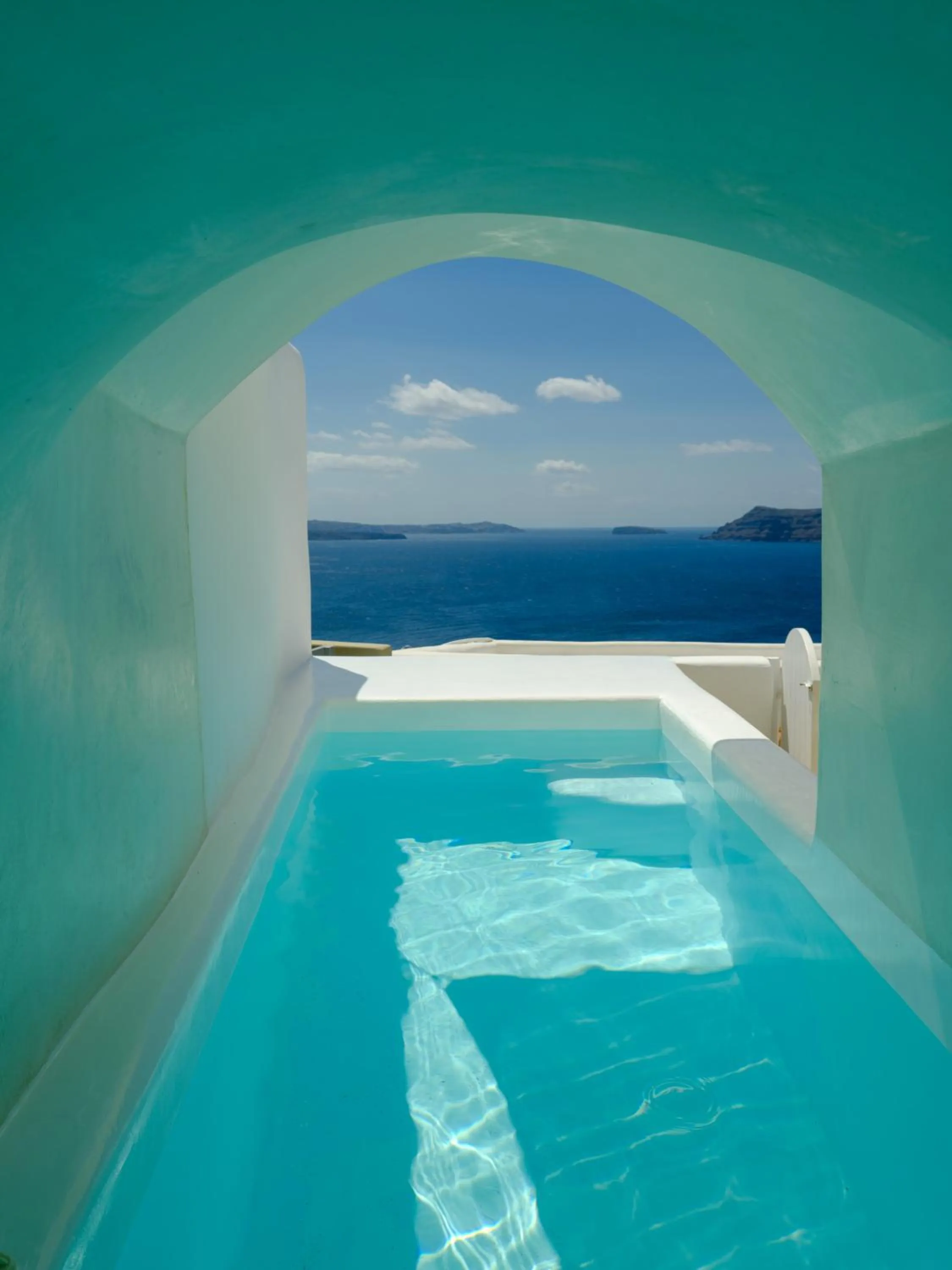 Hot Tub in Gaia Suites