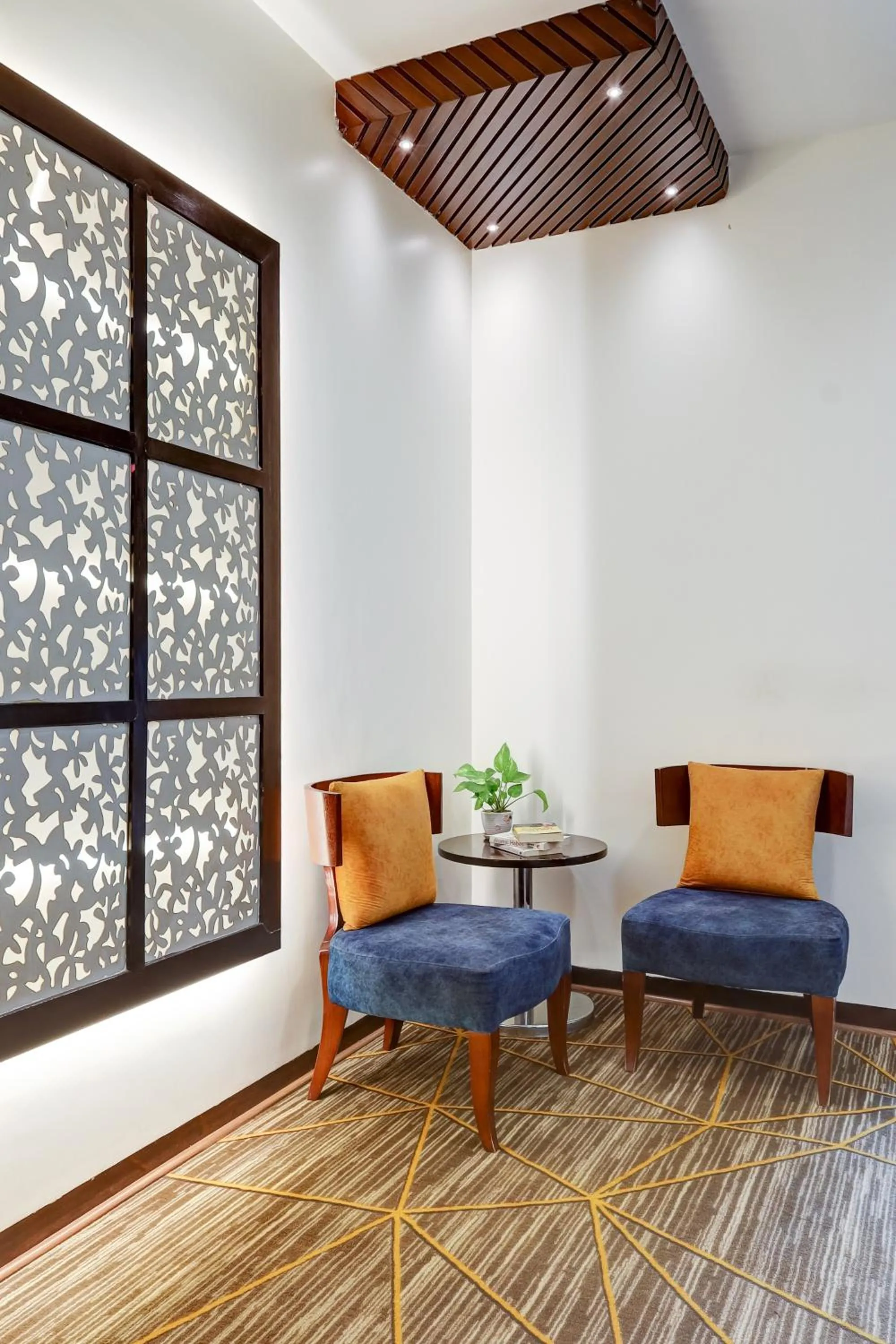 Property building in Hotel 91 Golf Course Road