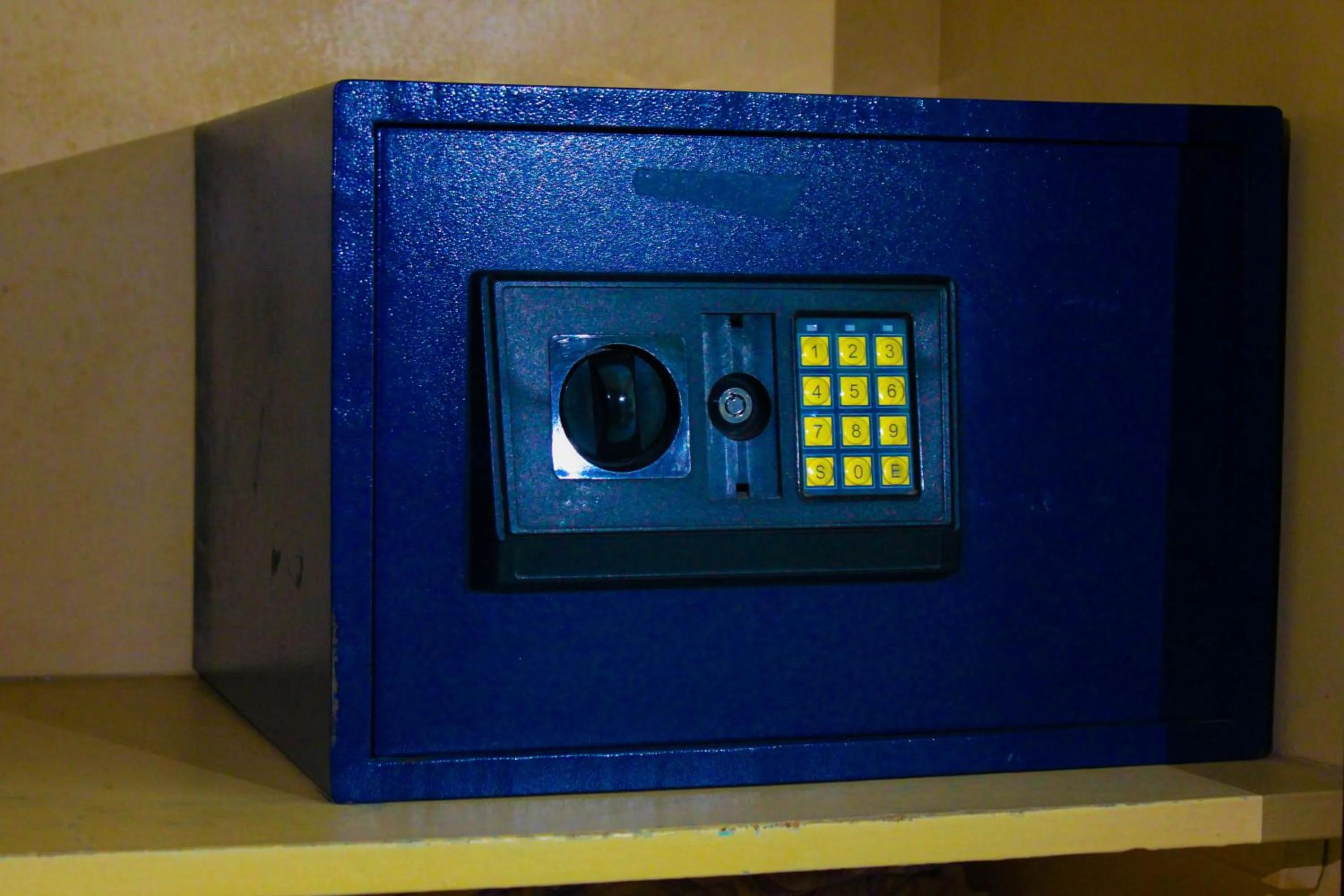 safe in Equator Hotel