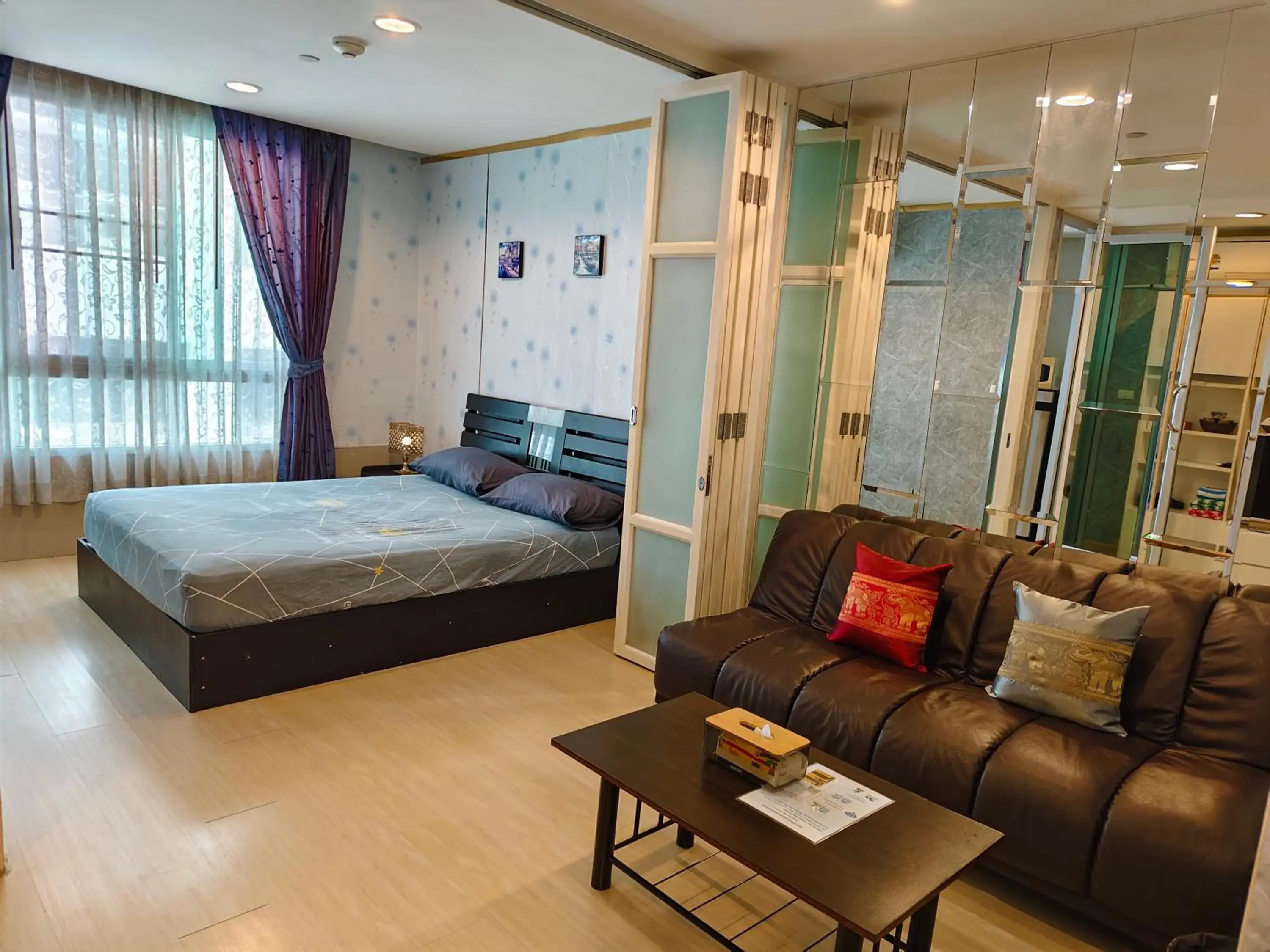 One-Bedroom Apartment in The Central Bangkok Station1 One-Bedroom Apartment in The Central Bangkok Station1