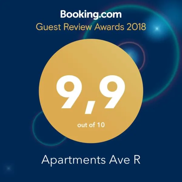 Apartments Ave R