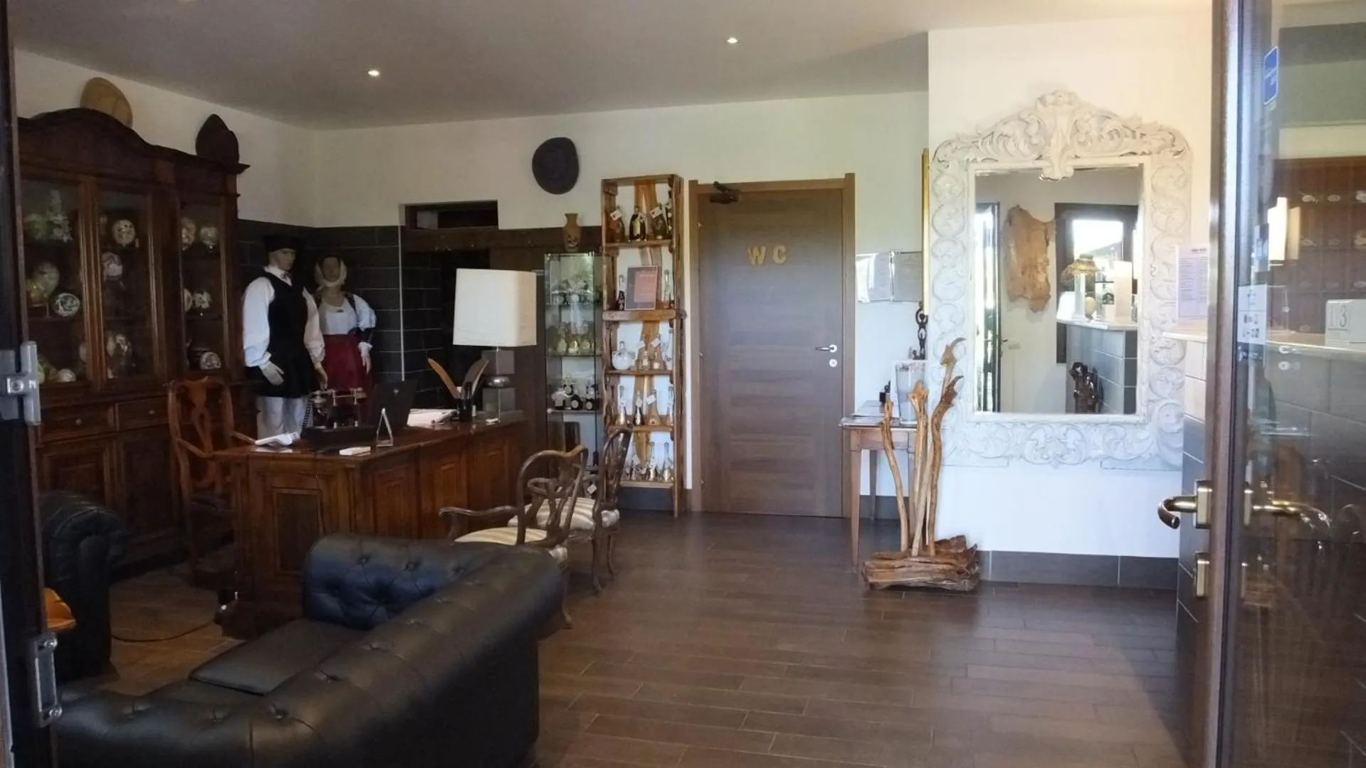 Lobby or reception in Hotel Rurale Orti di Nora & SPA