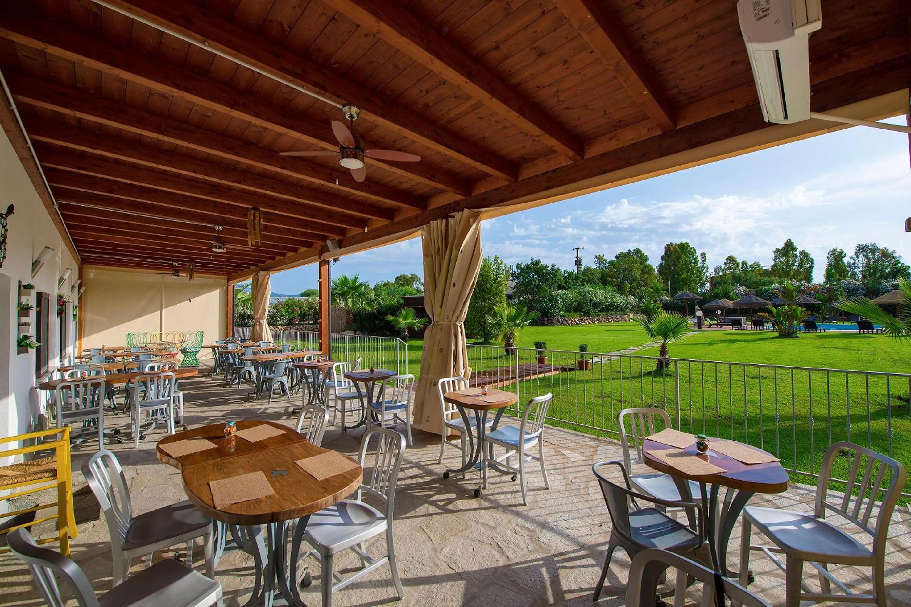 Restaurant/places to eat in Hotel Rurale Orti di Nora & SPA