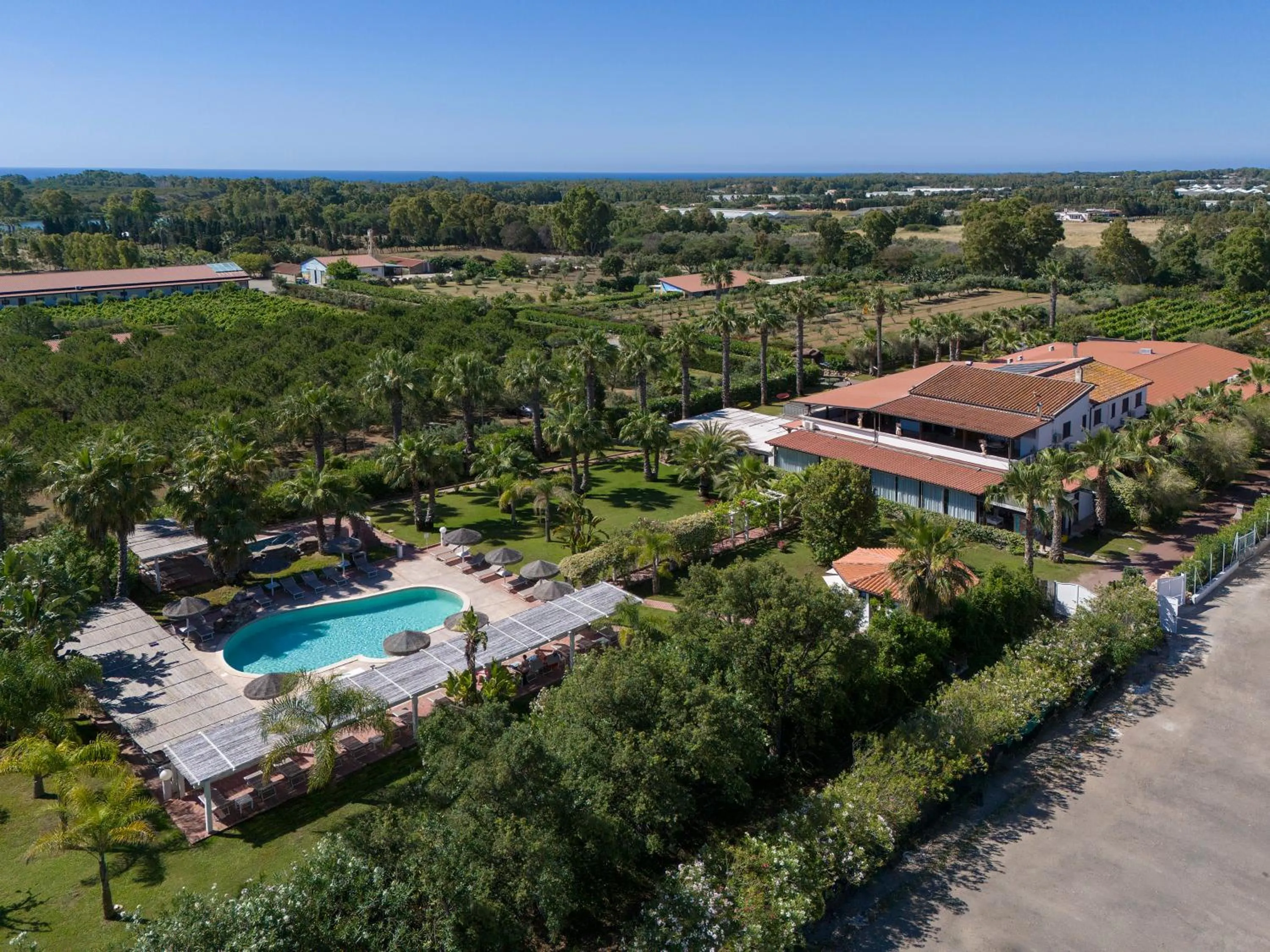 Swimming pool in Hotel Rurale Orti di Nora & SPA