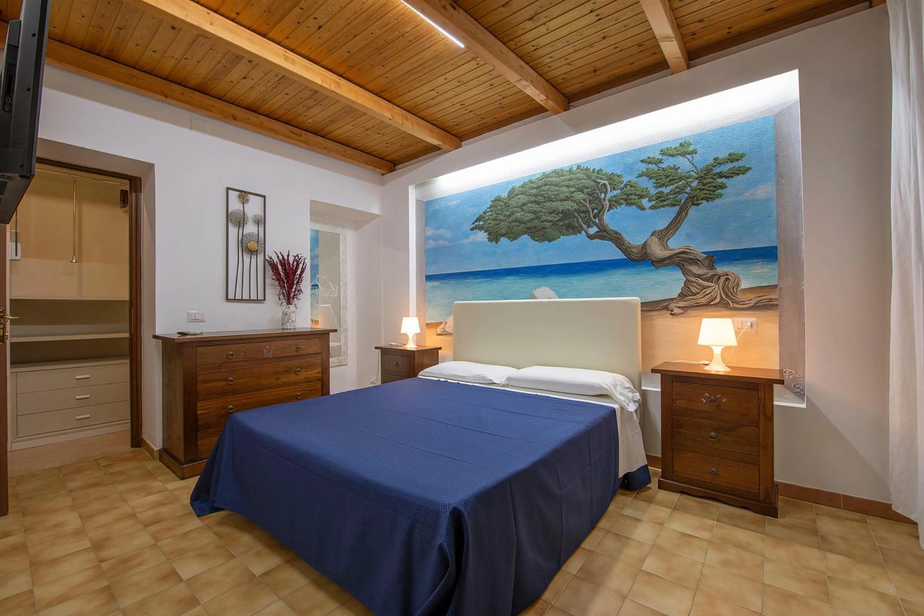 Bedroom, Bed in Hotel Rurale Orti di Nora & SPA