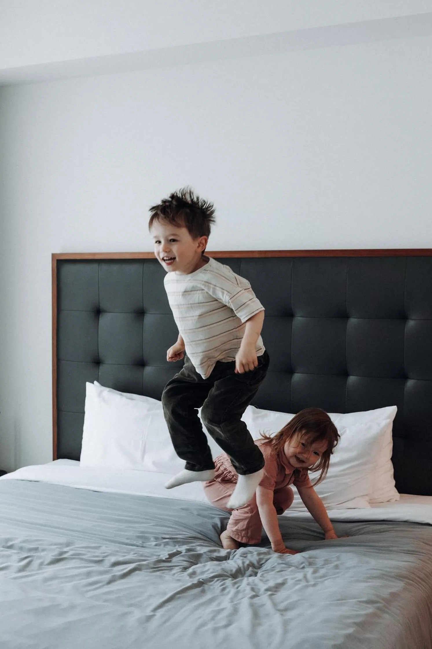 Bedroom, Bed in Level Los Angeles - Downtown South Olive