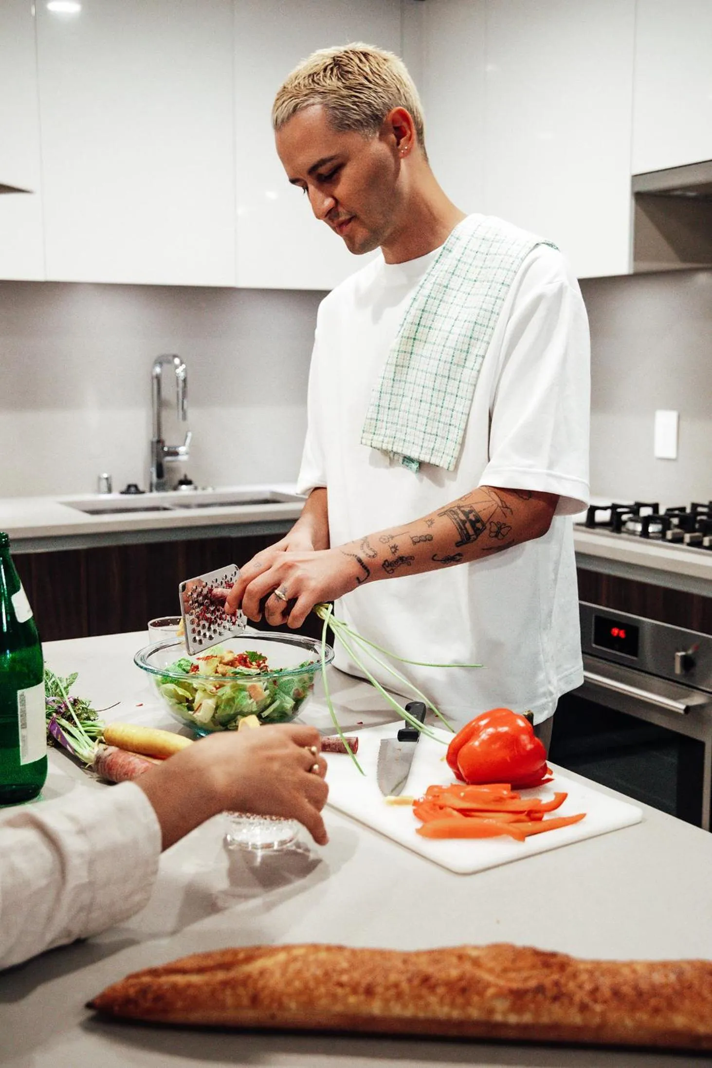 kitchen in Level Los Angeles - Downtown South Olive