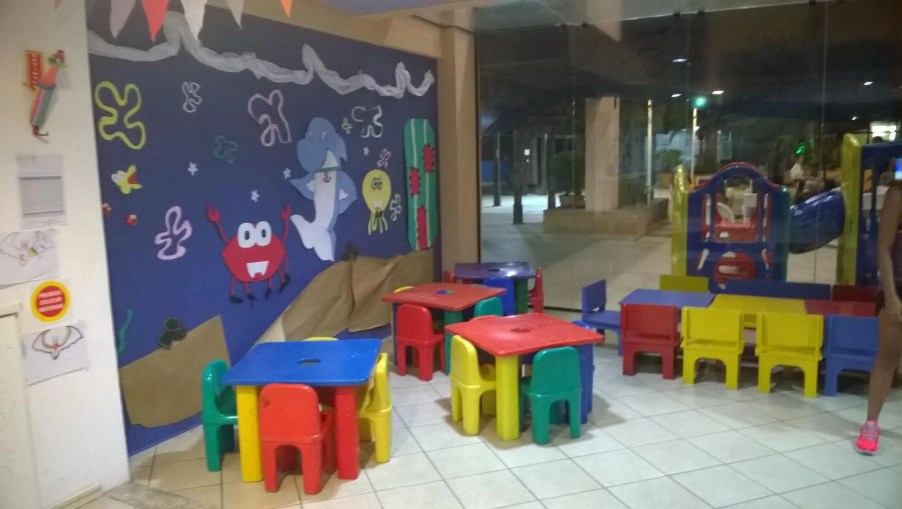 Kids's club in Jurerê Beach Village Studios Para Temporada