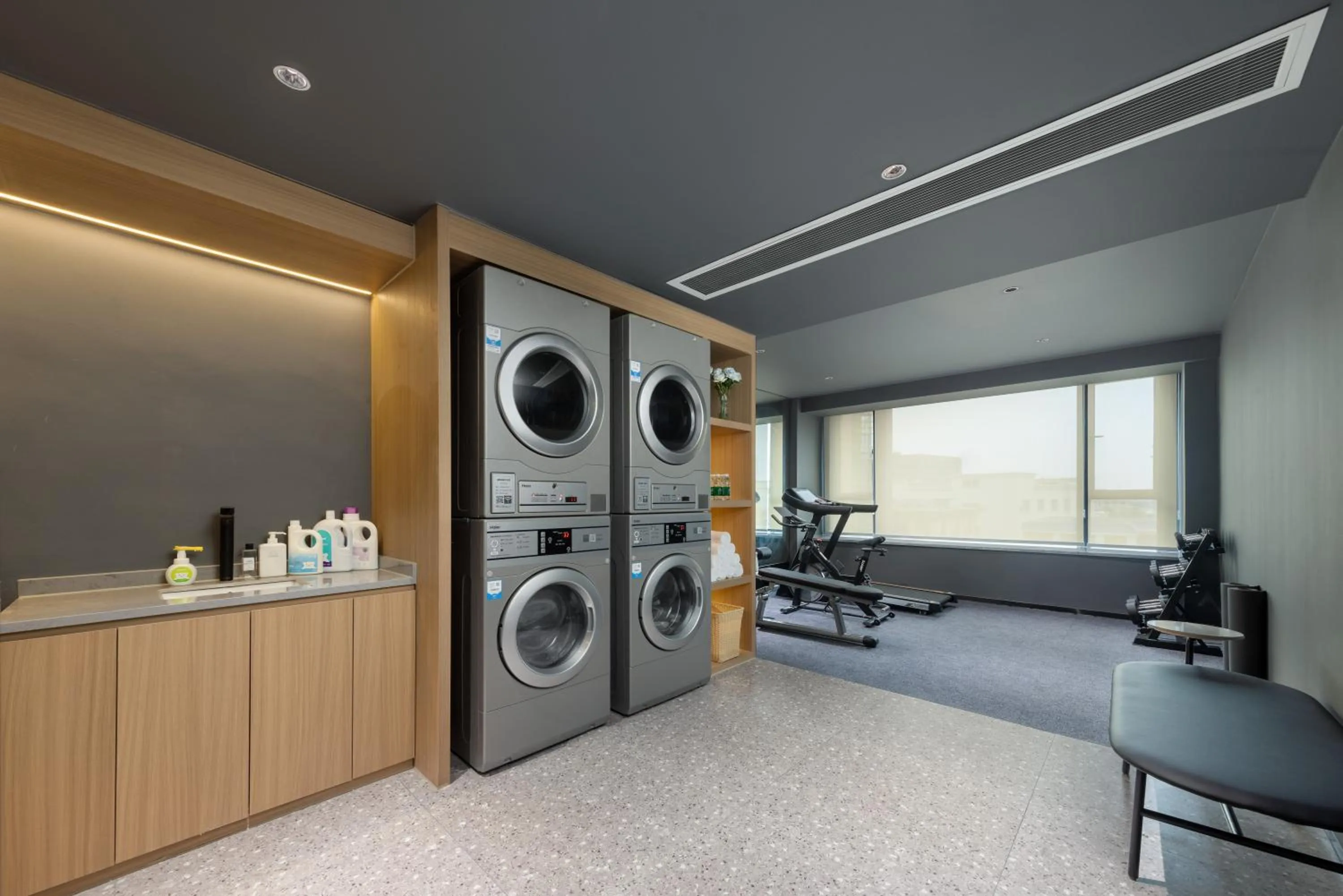 laundry in Atour Hotel Zhongshan Henglan Chang New Times Square