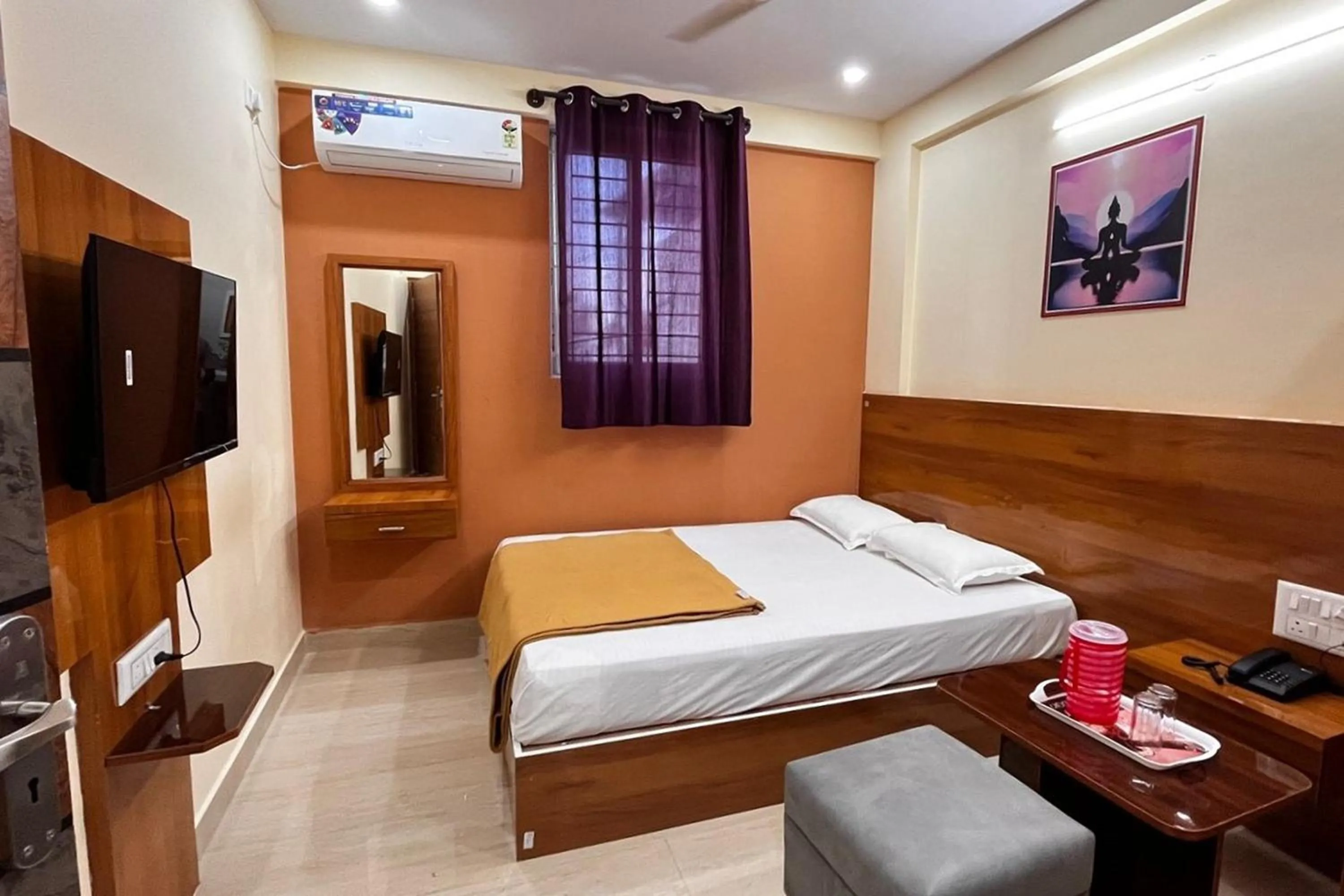 Double Room in Krishna Stay Inn
