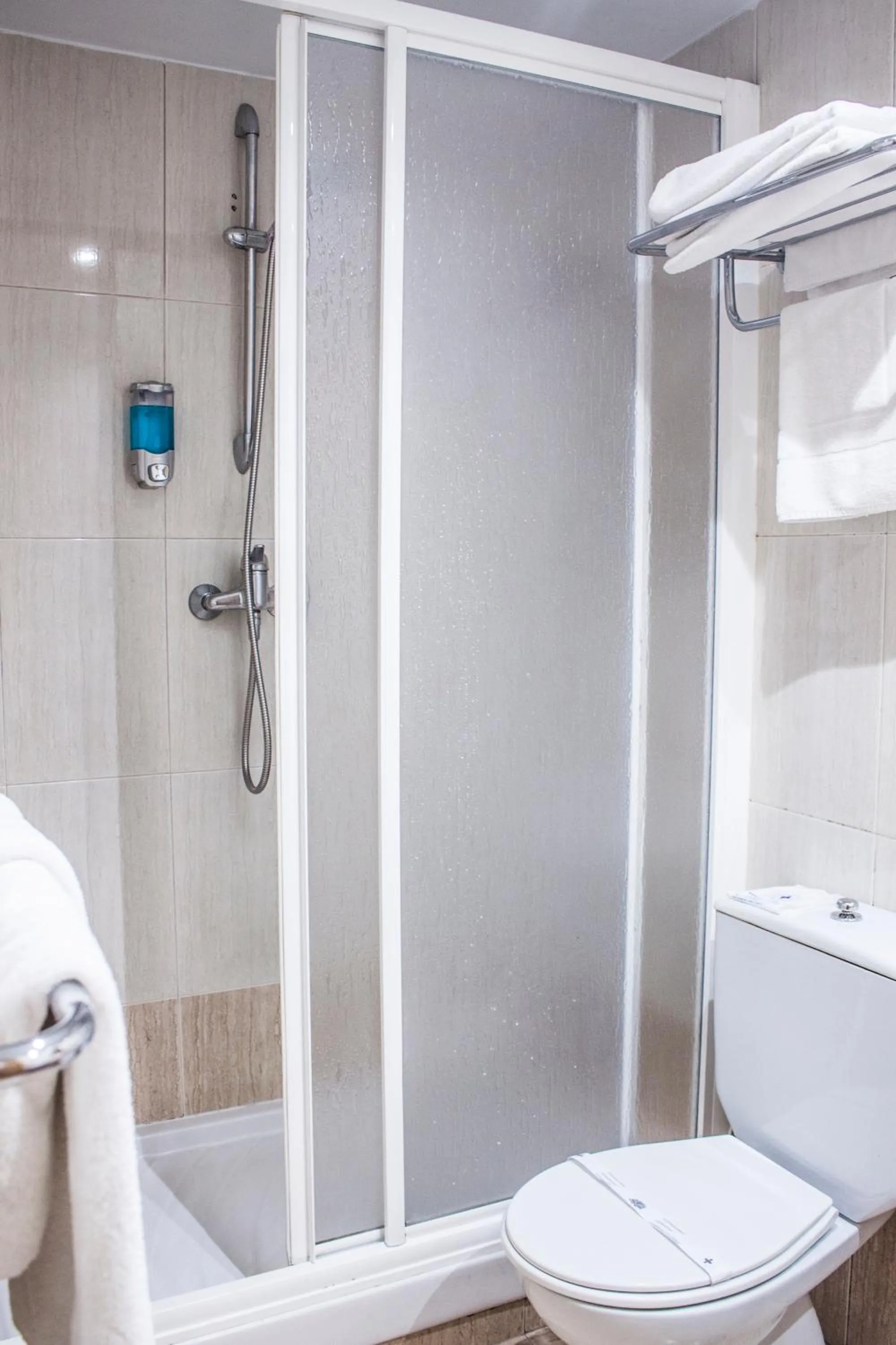 Other in Nest Style Santiago