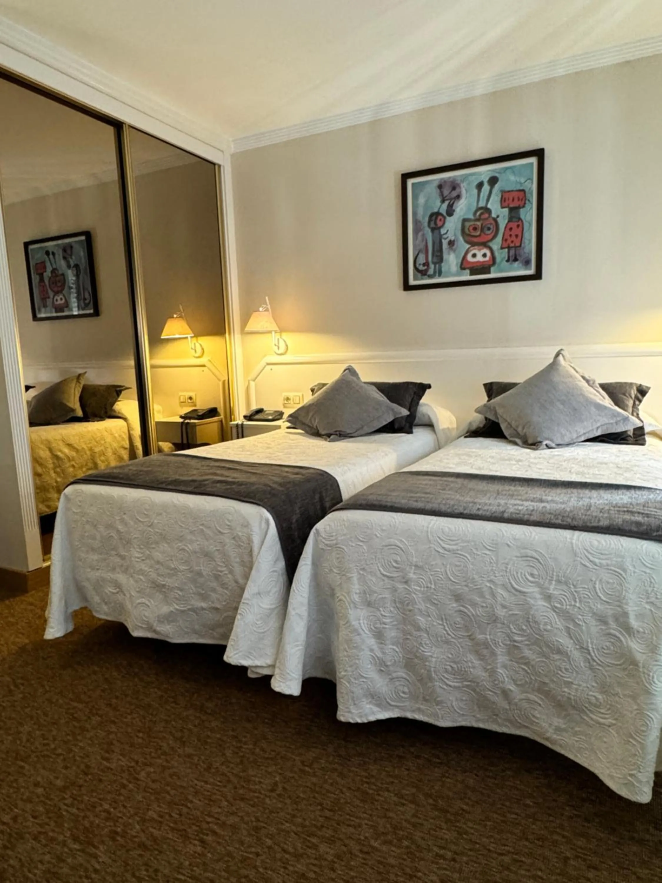 Bed in Nest Style Santiago