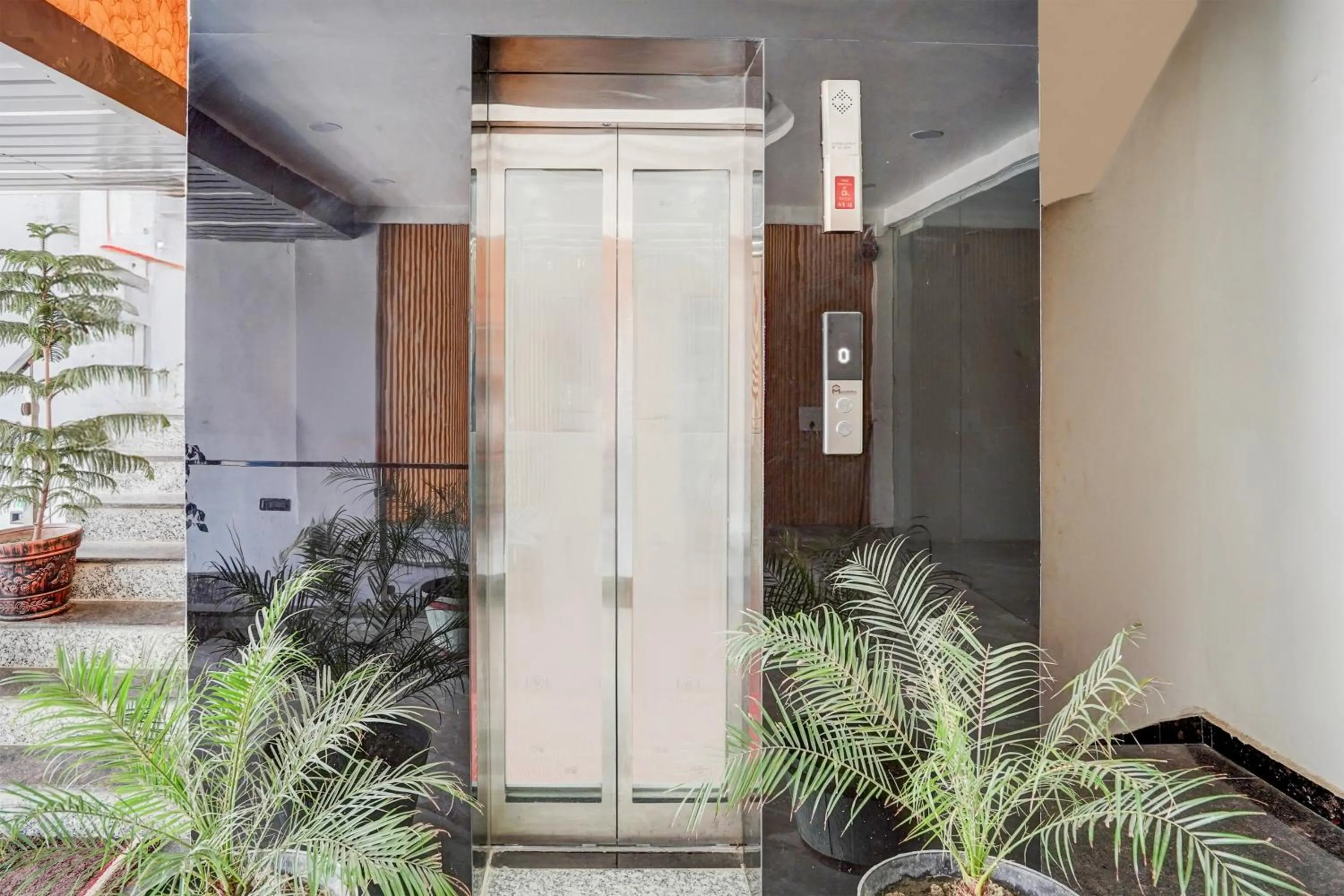 Lobby or reception in Super Collection O Ram Mandir Ayodhya Formerly Hotel Aarambh