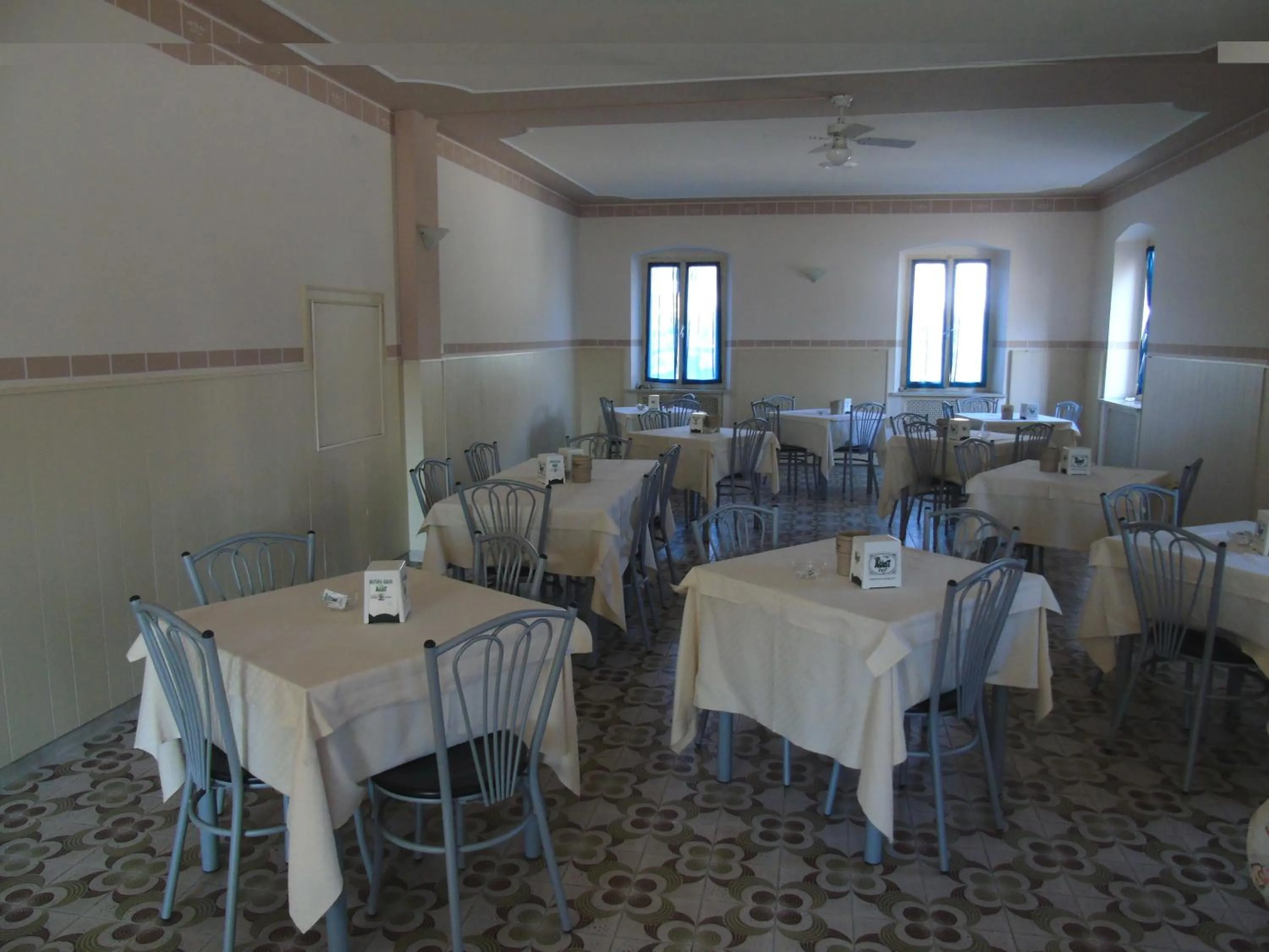 Restaurant/places to eat in Albergo Grifone 1891