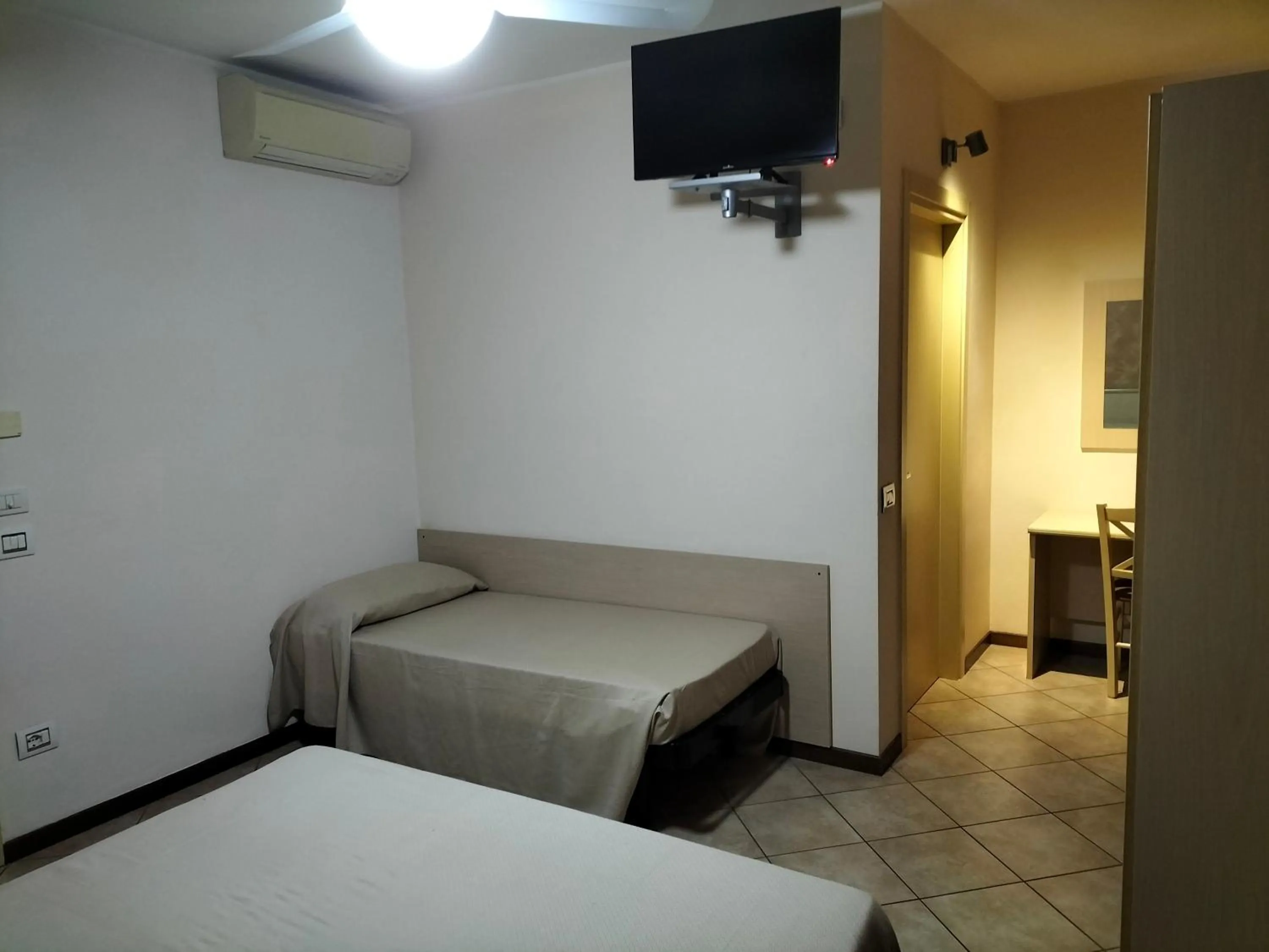 Bed in Albergo Grifone 1891