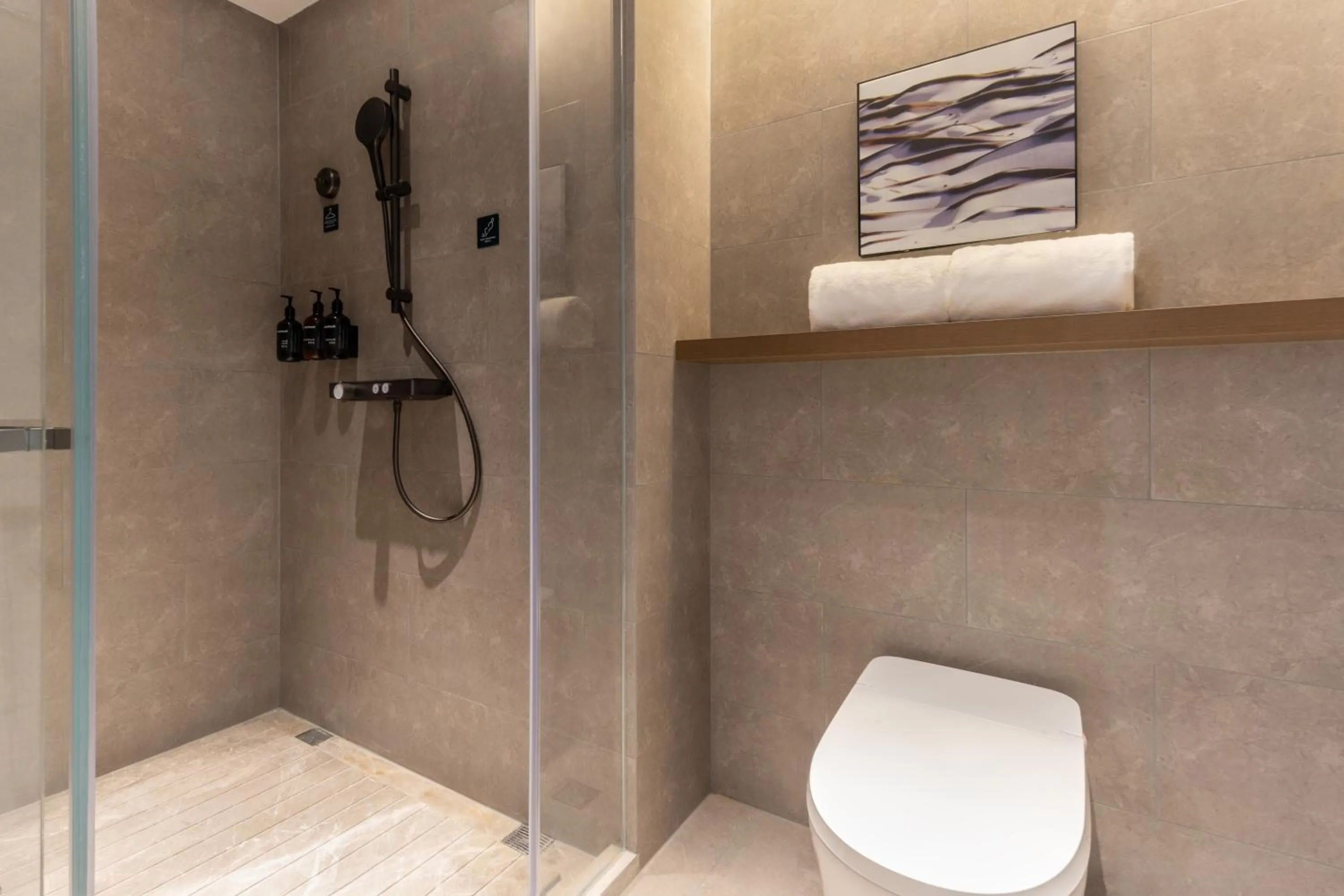 Atour Hotel Wuhan Yellow Crane Tower Shouyi Plaza