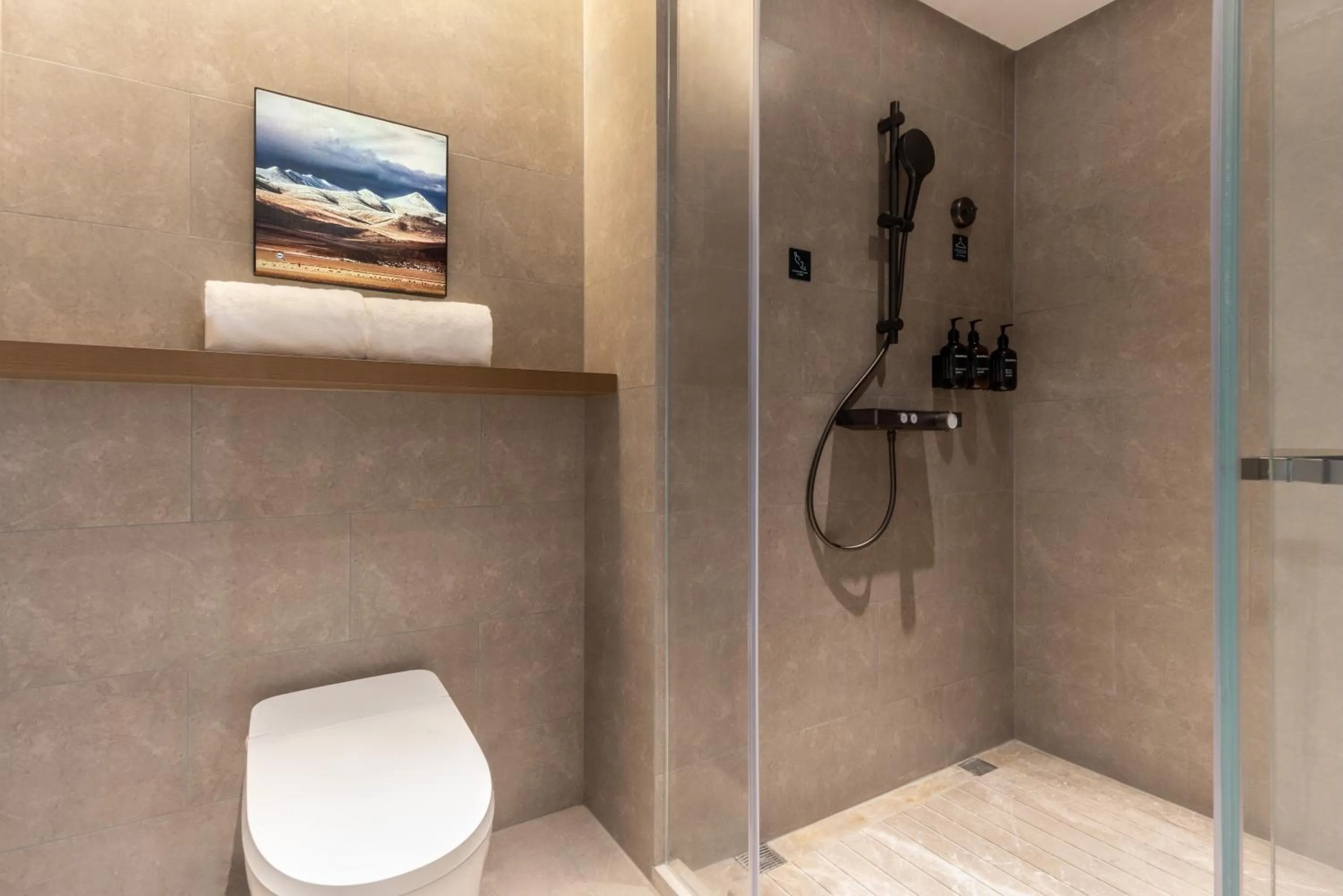 Atour Hotel Wuhan Yellow Crane Tower Shouyi Plaza