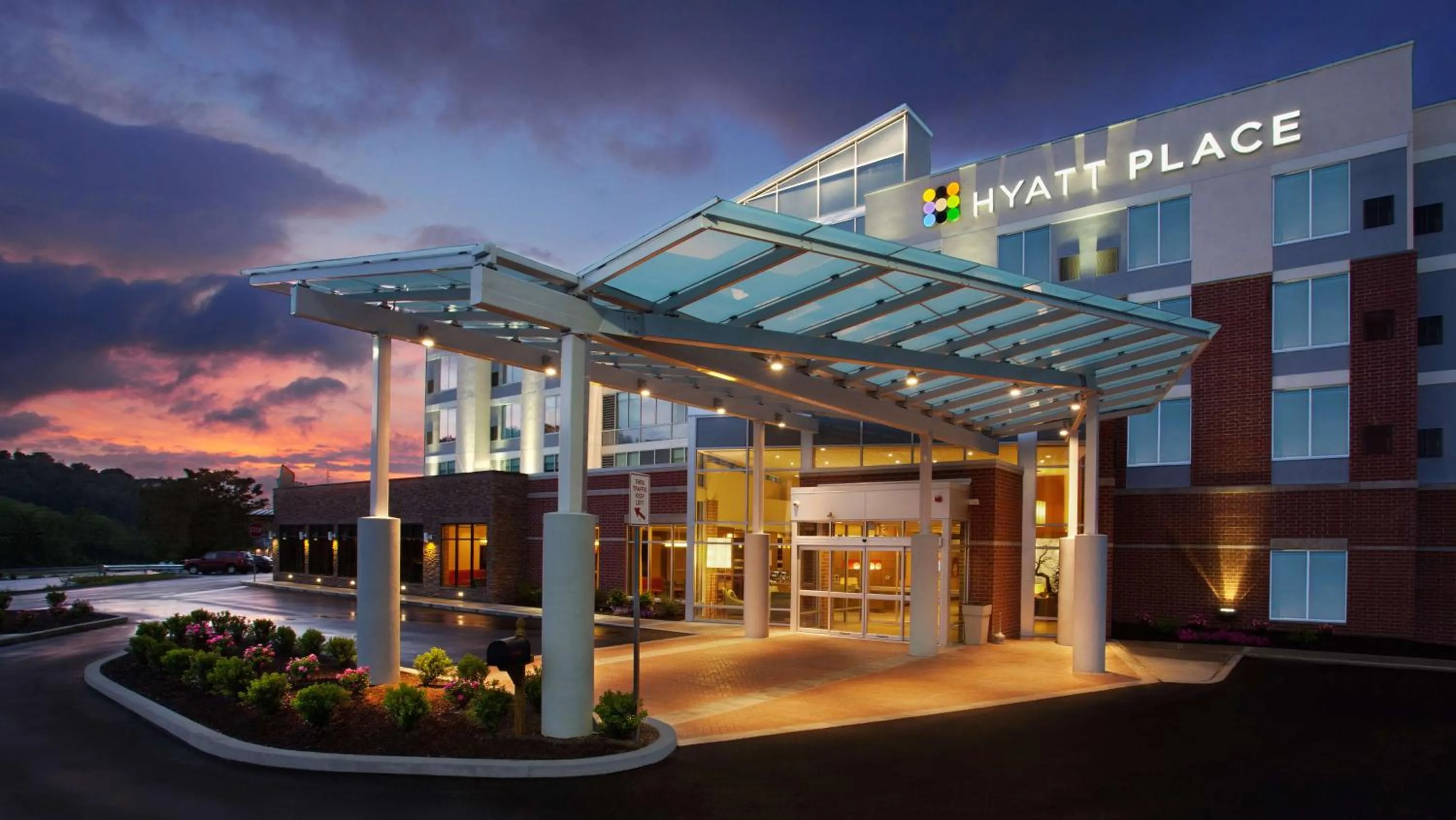 Property building in Hyatt Place at The Hollywood Casino Pittsburgh South