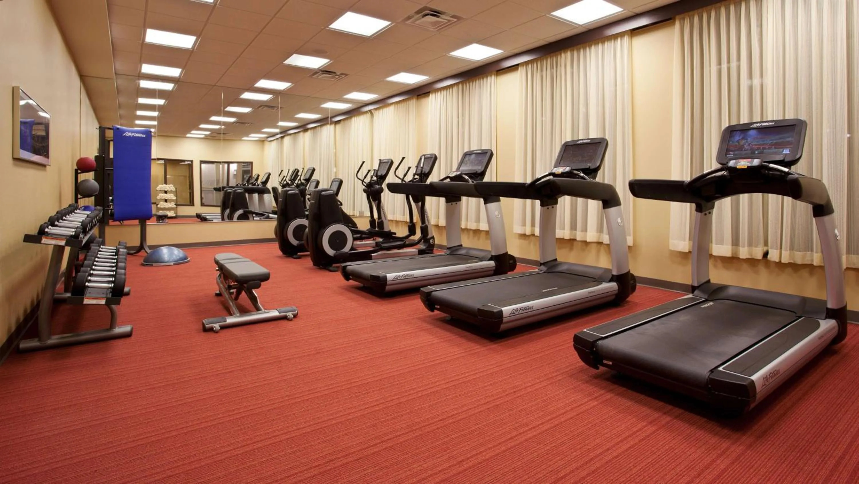 Fitness centre/facilities in Hyatt Place at The Hollywood Casino Pittsburgh South