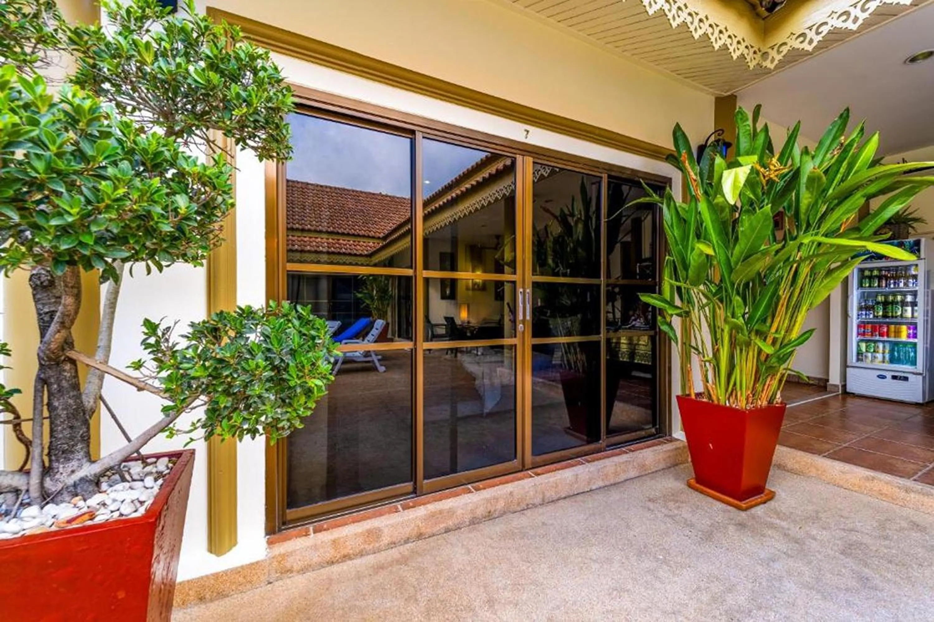 Day in Siam Court Hotel and Resort