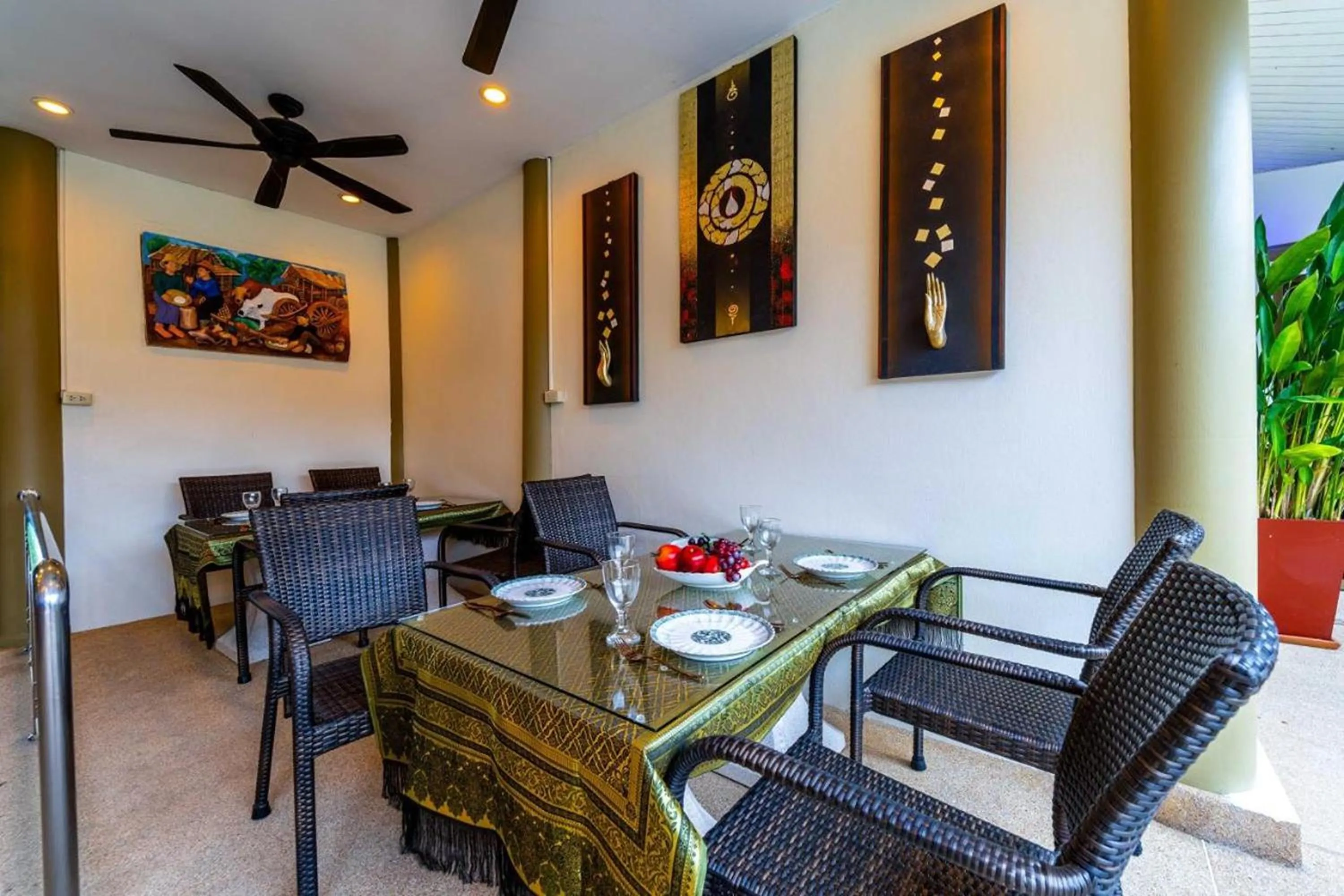 Dining area in Siam Court Hotel and Resort